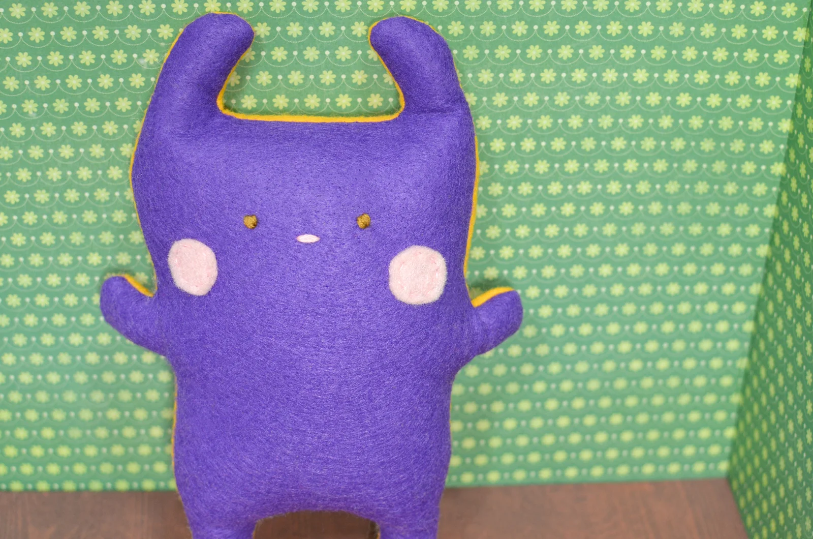 02..BIG-PurpCheeks05.jpg