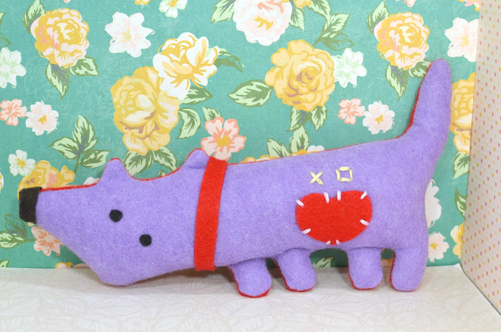 01.DOG-PurptRedHeart04.jpg