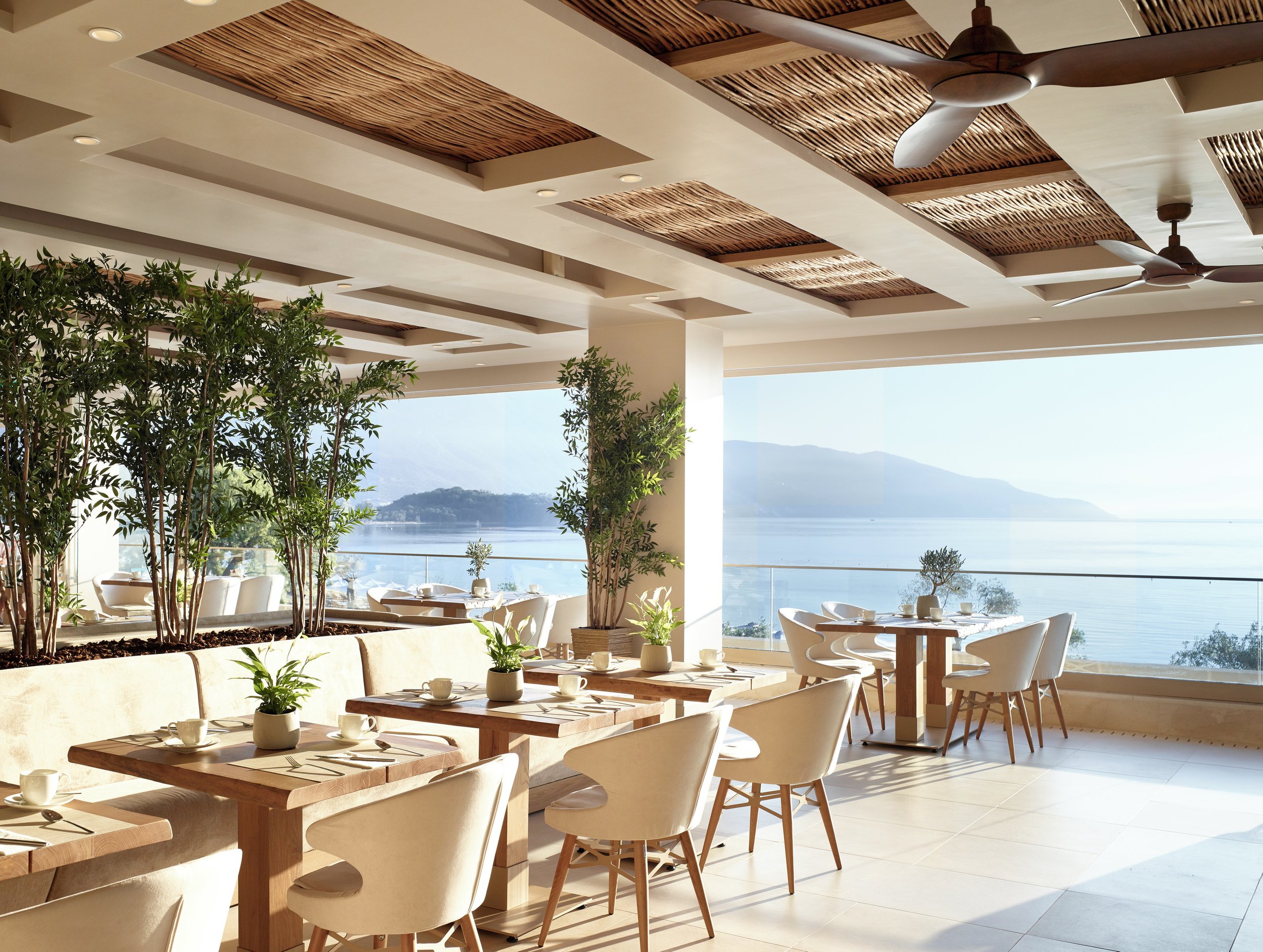 Ikos Dassia _ SEA Flavors Restaurant _2785x2100.jpg