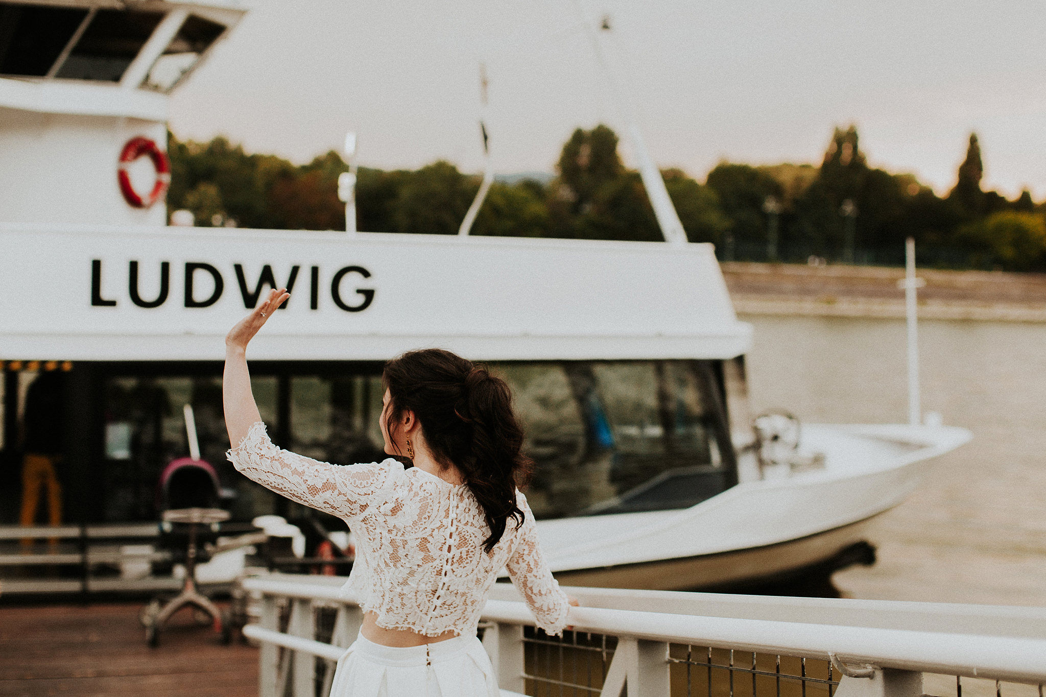 Sandra+Benjamin_boat_small_006.jpg