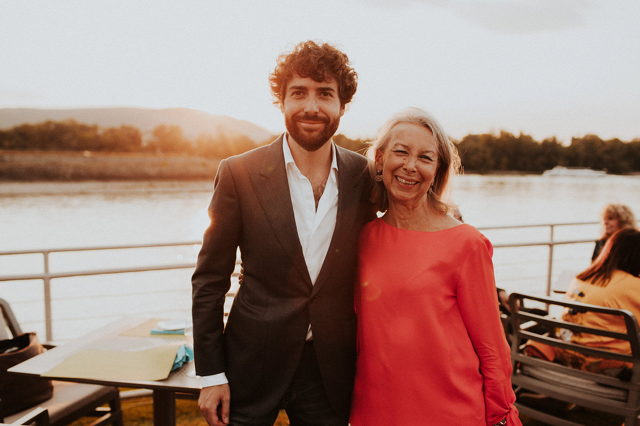 Sandra+Benjamin_boat_small_055.jpg