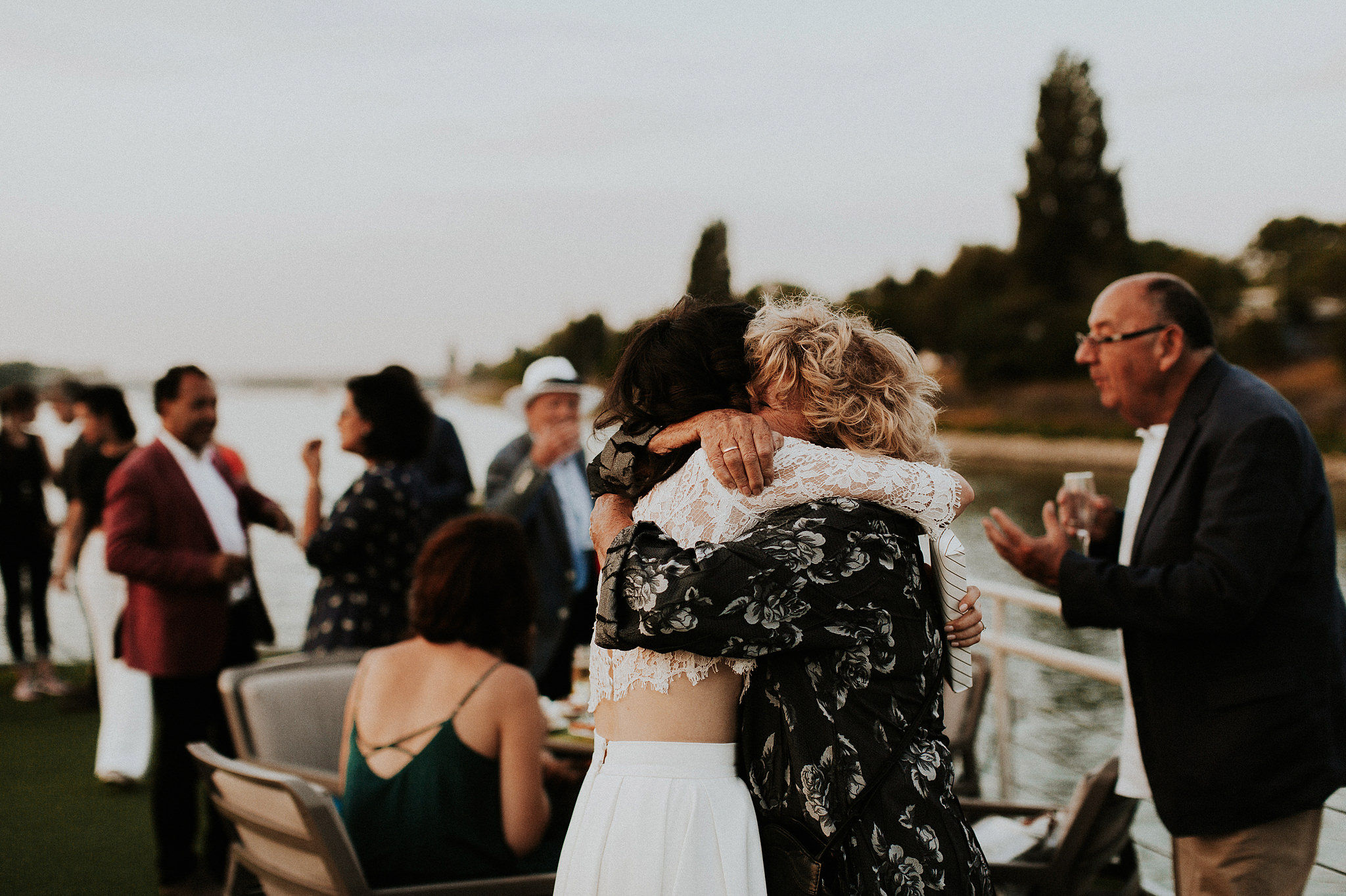 Sandra+Benjamin_boat_small_070.jpg
