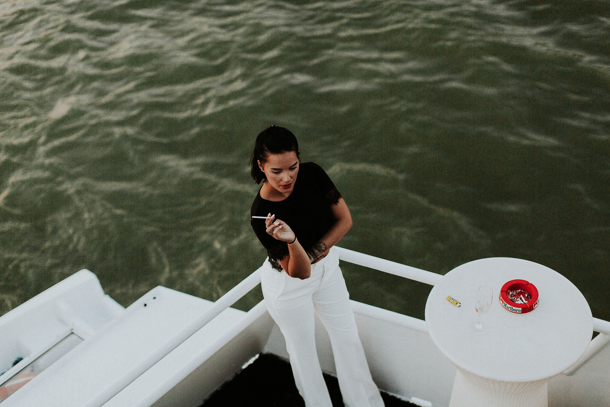 Sandra+Benjamin_boat_small_121.jpg