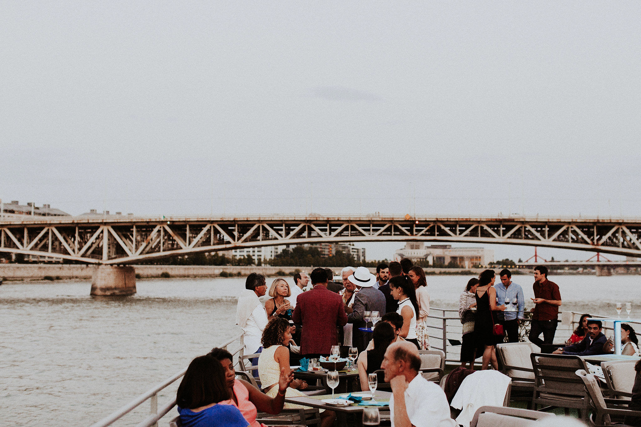 Sandra+Benjamin_boat_small_129.jpg