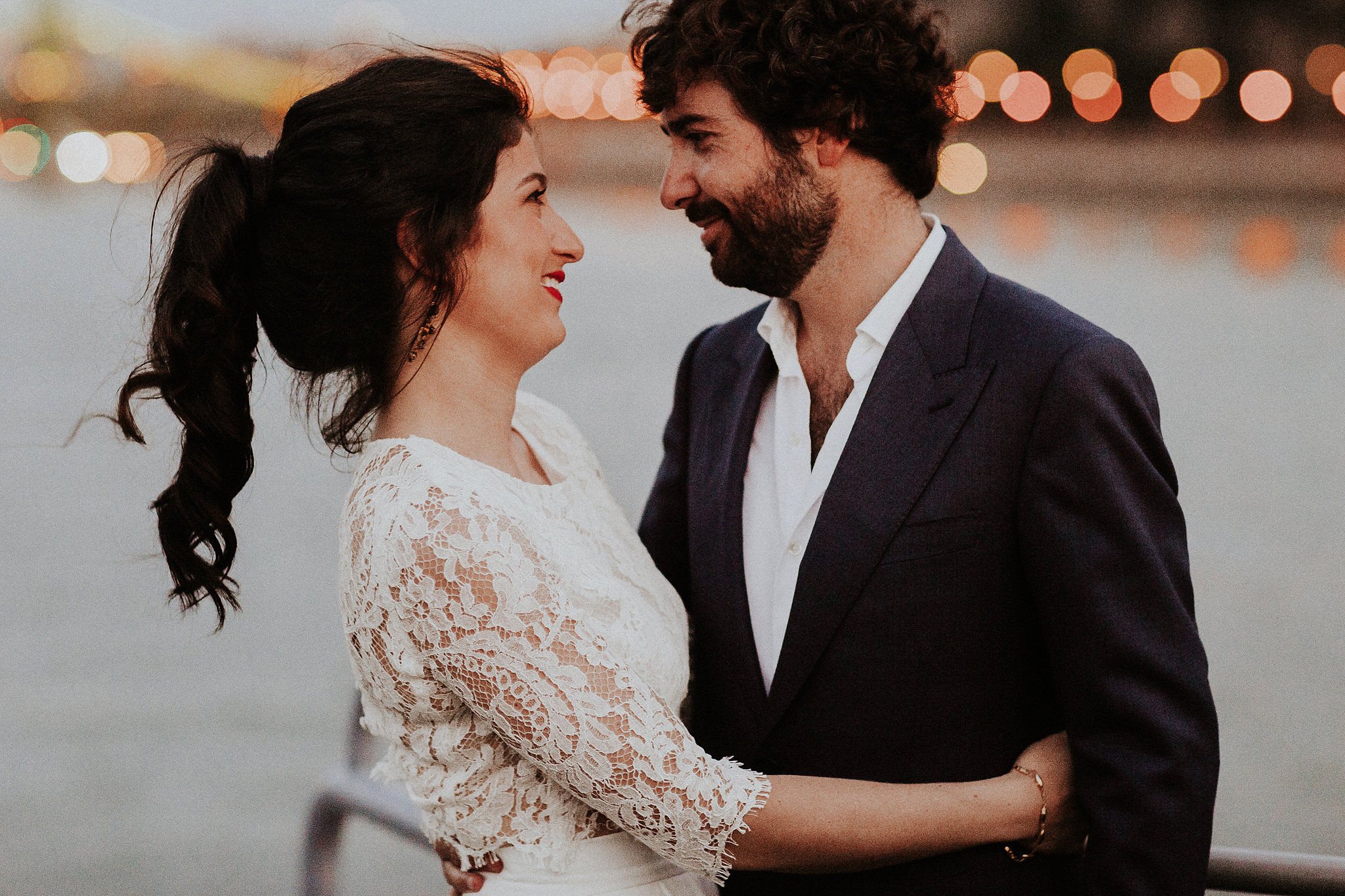 Sandra+Benjamin_boat_small_153.jpg
