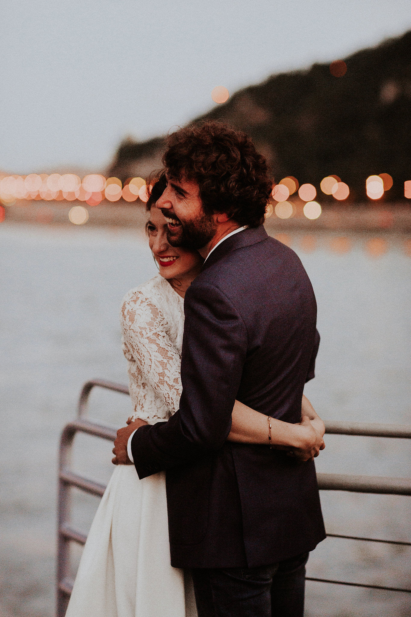 Sandra+Benjamin_boat_small_156.jpg