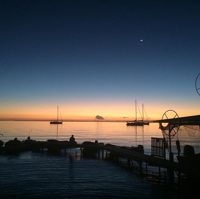 Our first motu wasn't bad atoll.
#sunset #lapaillote #fakarava #tuamotu