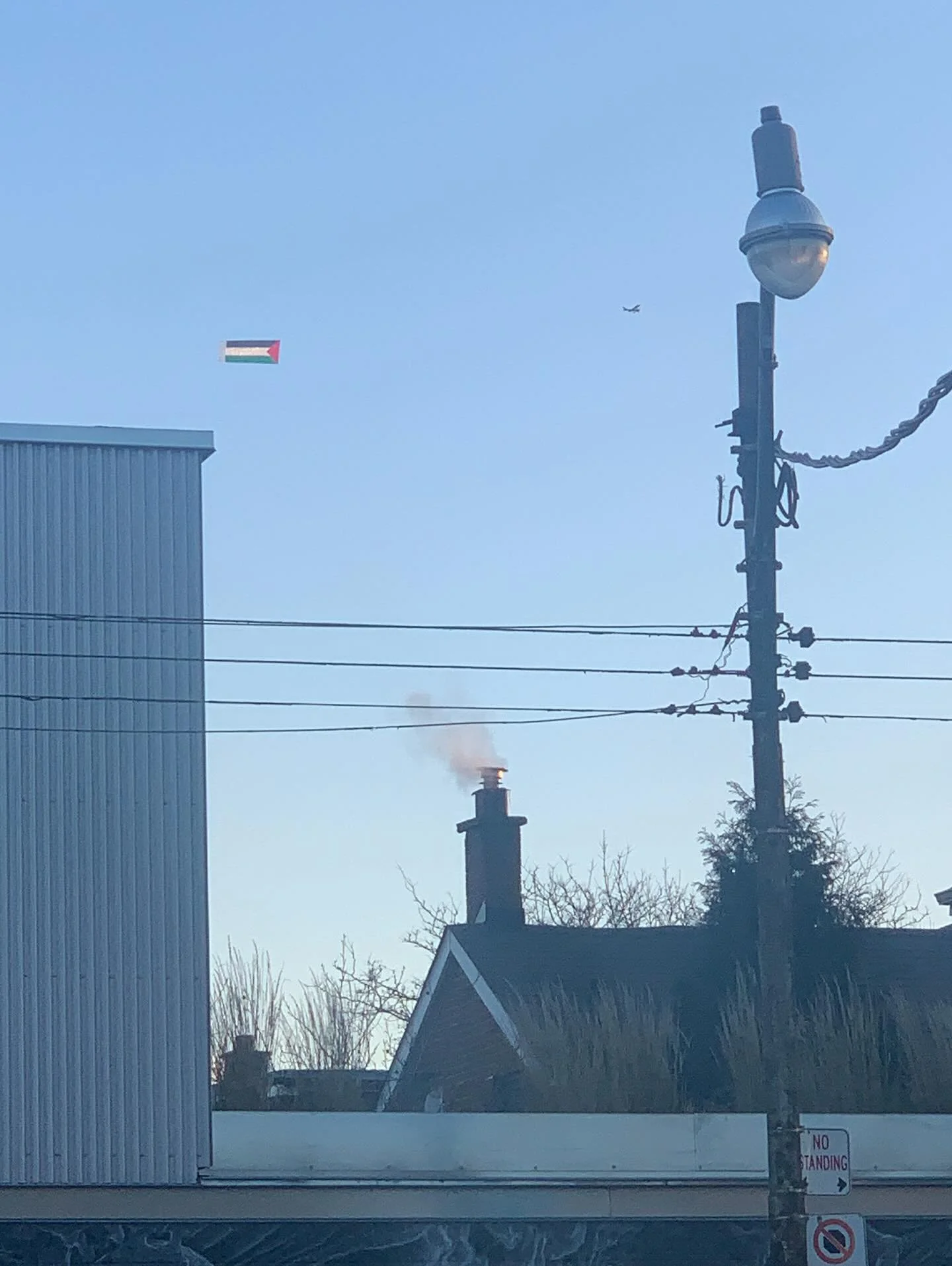 Just sent out a newsletter 🇵🇸🍉
Link in bio ❤️