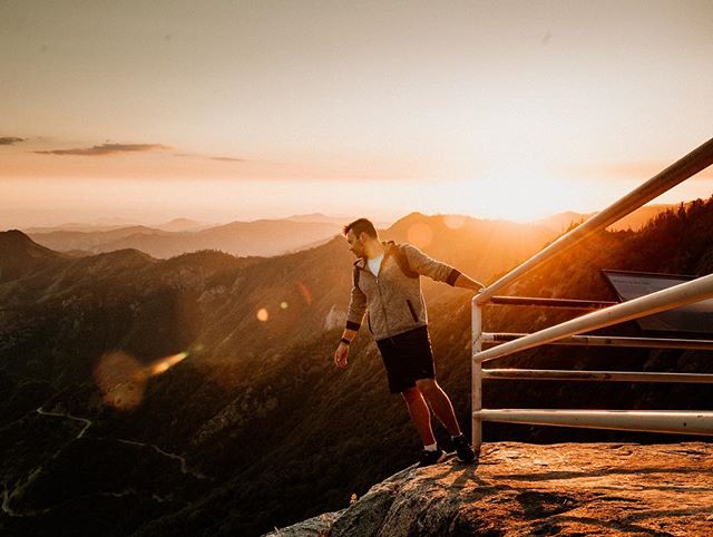 Get closer. 
I met @mishin_control + @ok_oksana16 on Moro Rock at sunset. I was looking for someone to shoot a portrait of and Misha was exactly the sort of person I was looking for. 
#mororock #mkeportraits #bnwmke #roostmke #sequoianationalpark #se