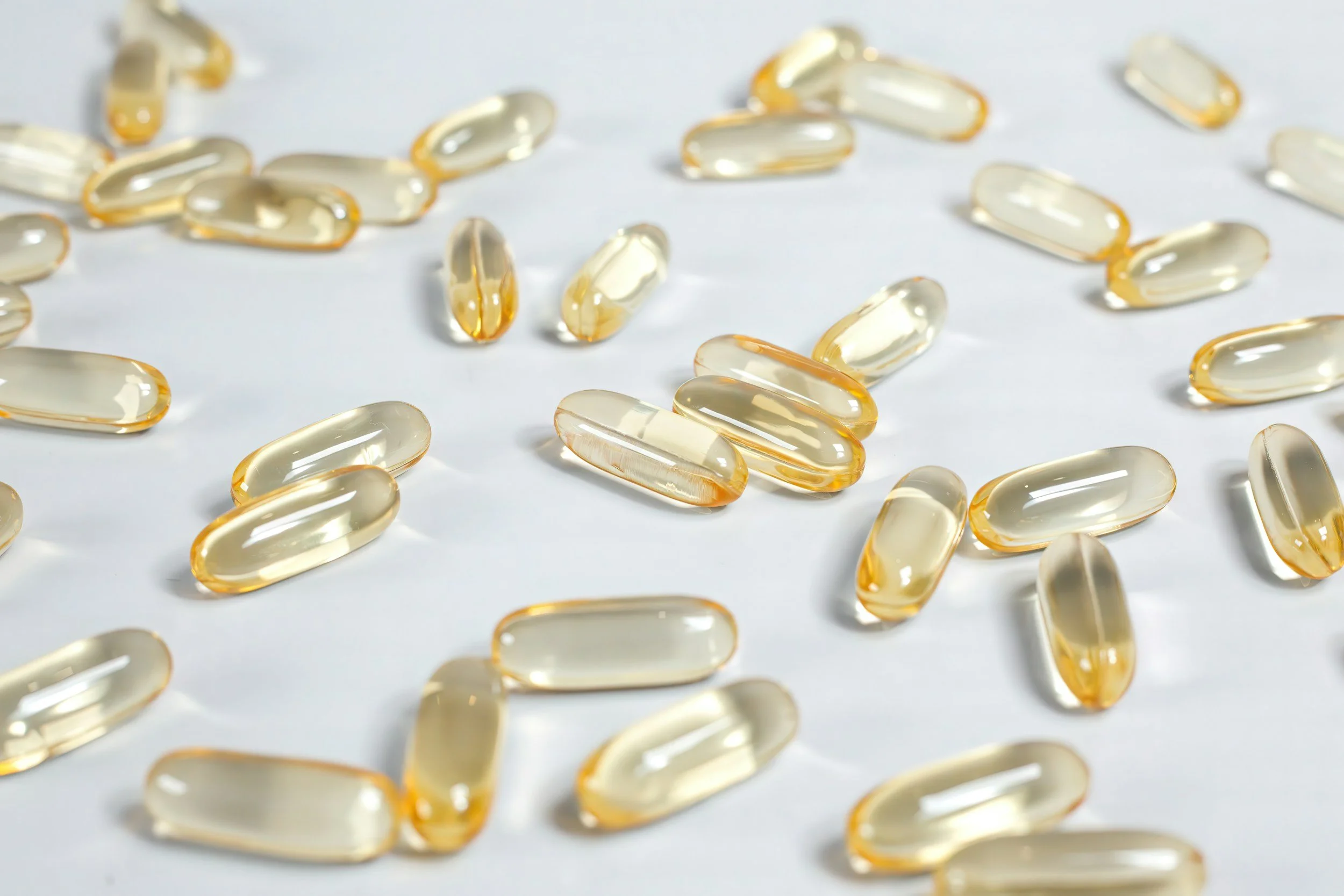 The Supplements I’m Taking Right Now (And How I Actually Stay Consistent)