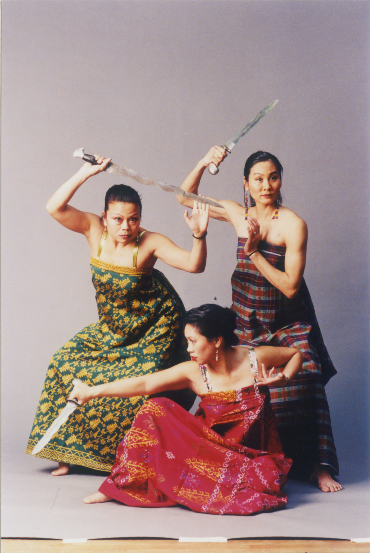 Scan 139 APDT DIWATA_ front_ Anna Sun Foo; AP_Sharon Sato;Photo by_  (1).png