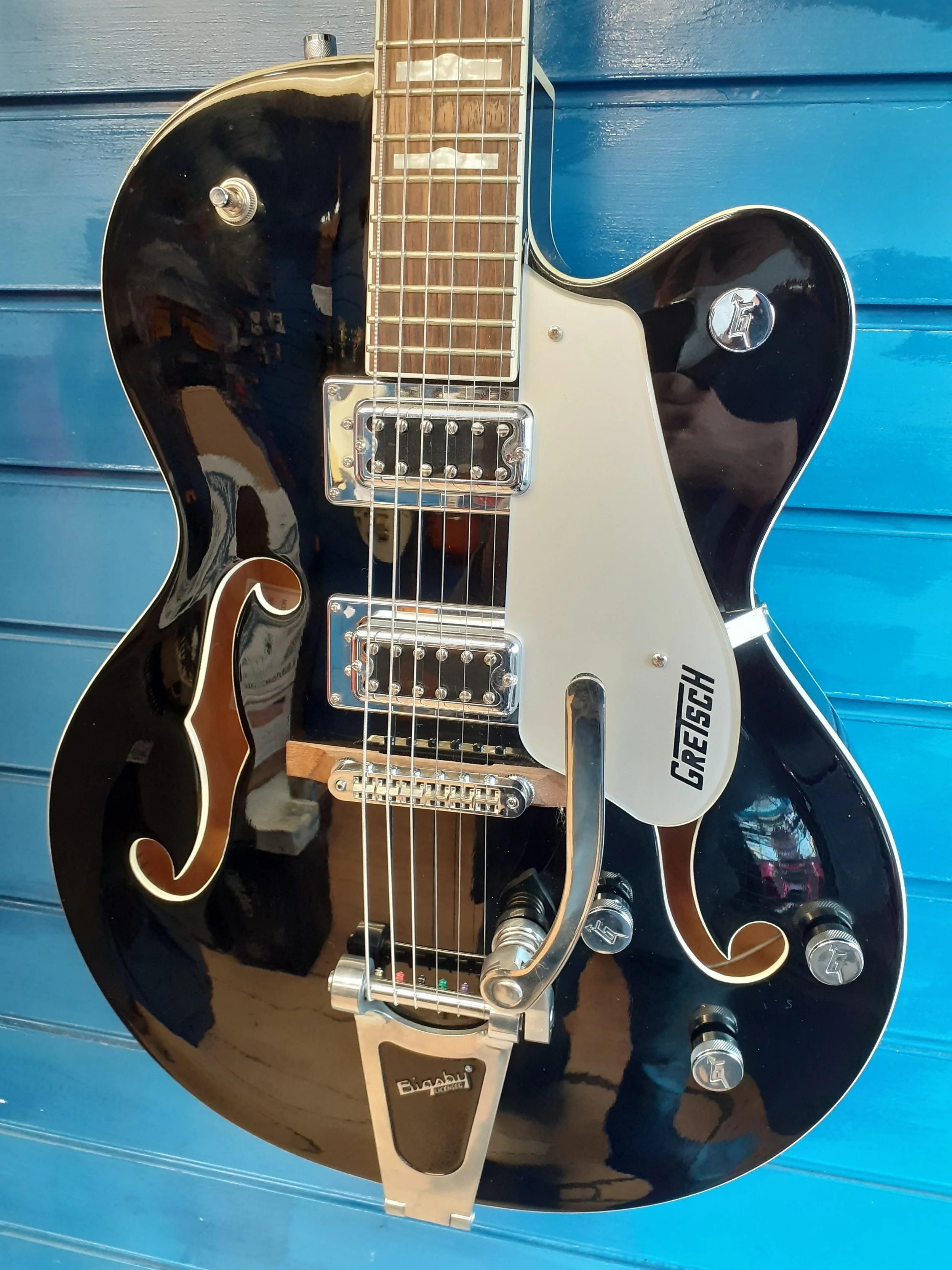 gretsch g5420t case