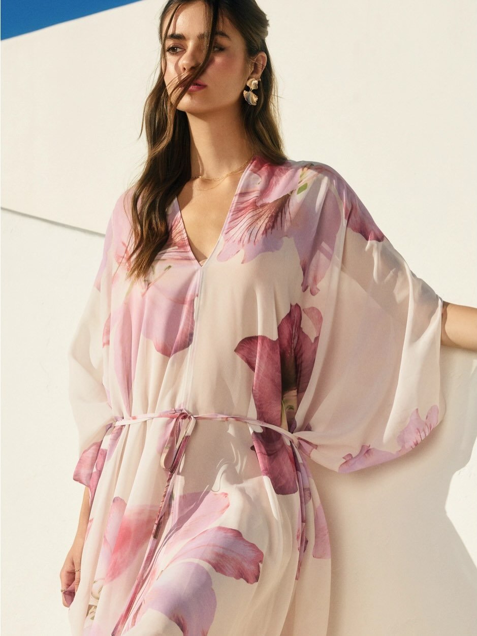 Our newest cover-up has arrived 🌸
Light as air, effortlessly feminine, and made for sun-drenched days.

Now available in-store &amp; online.
Limited pieces.

#DepalmaWorld #ResortWear #LuxuryBeachwear #CoverUpStyle #VacationWardrobe SlowFashion