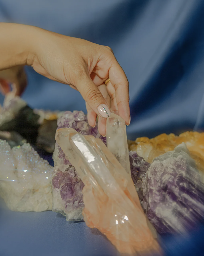 The Best Crystals To Use During A Full Moon, According To Zodiac Sign