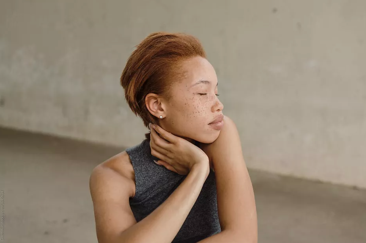 How to Align Your Wellness Practice To The Cosmos, According to Astrologers