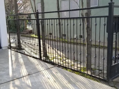 ironfencing-3