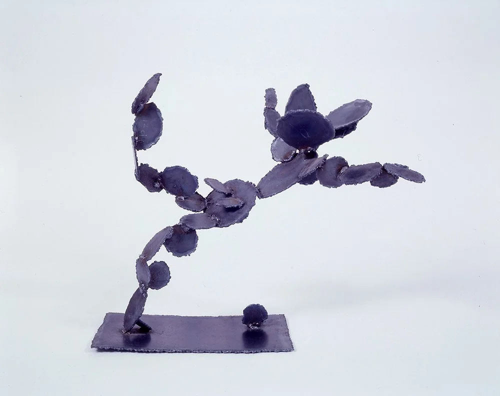 14.a-Ono-Flying-Cactus-1997.-Steel-53.3-x-61-x-25.4-cm-x.jpg