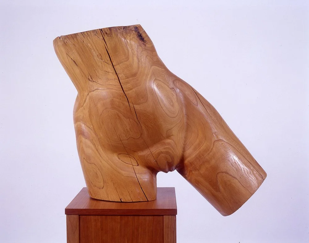 17.a-Ono-Flying-1986.-Sycamore-wood-58.4-x-63.5-x-50.8-cm-x.jpg