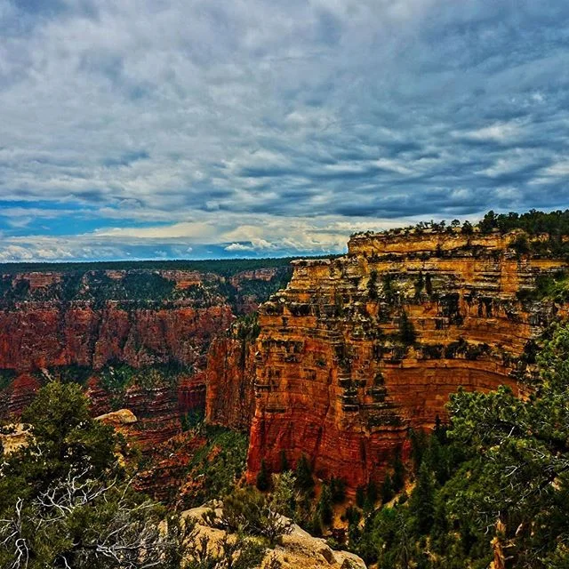 Living on the edge⠀
.⠀
.⠀
.⠀
#art #artoftheday #surreal #creative #artwork #artist #inspiration ⠀
#landscape #abstractart  #photography #artistsoninstagram #nature #streetart #instagoodmyphoto #justgoshoot #peoplescreatives #exploretocreate #passionp