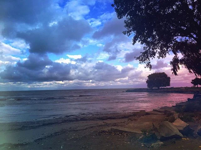 Concerns of death and dying don't feel so bad if this is what heaven looks like.
.⠀
.⠀
.⠀
#art #artoftheday #surreal #creative #artwork #artist #inspiration ⠀
#landscape #abstractart  #photography #artistsoninstagram #nature #streetart #instagoodmyph