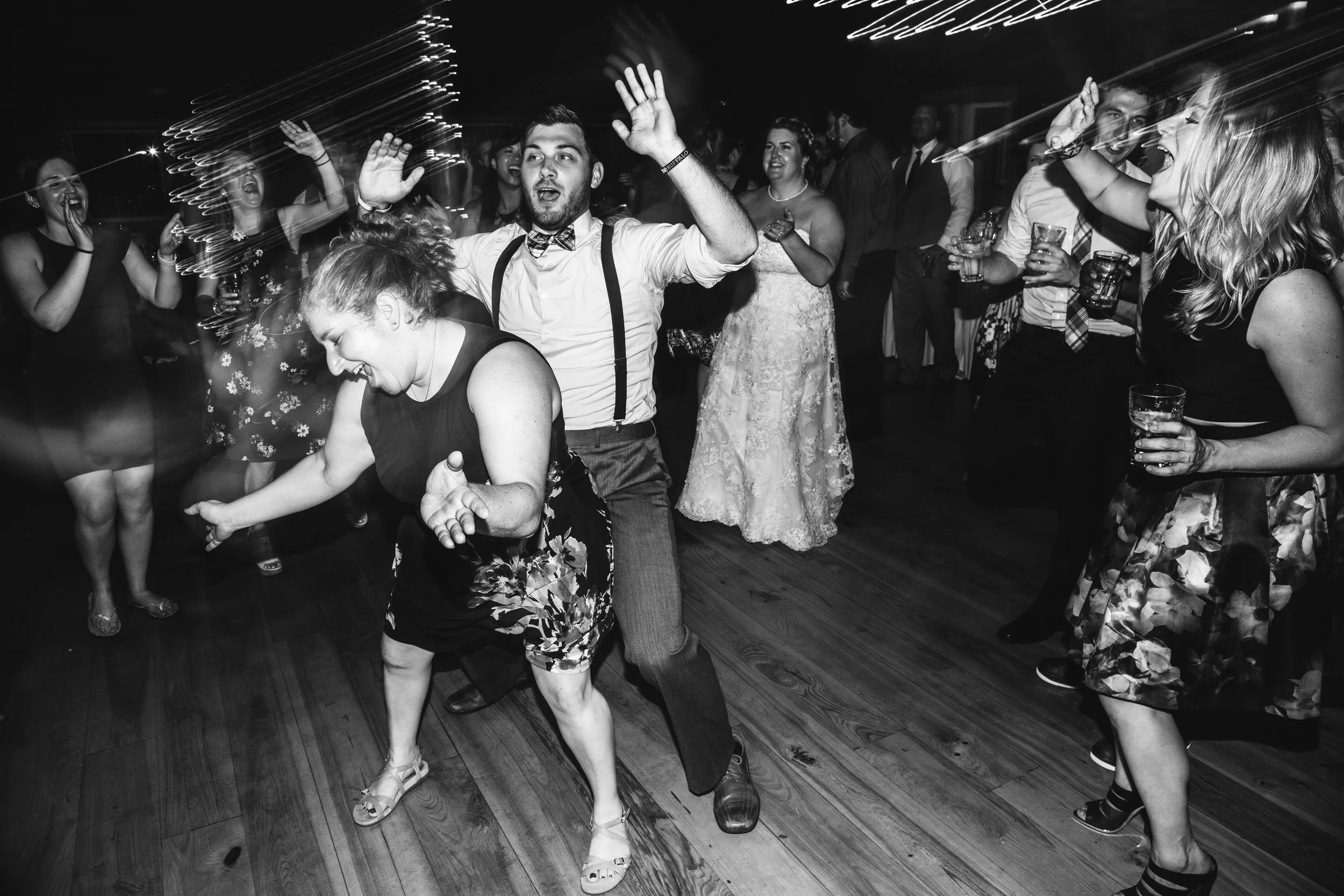 Party_HuntoonWedding_PeteCurialle_1872-2.jpg