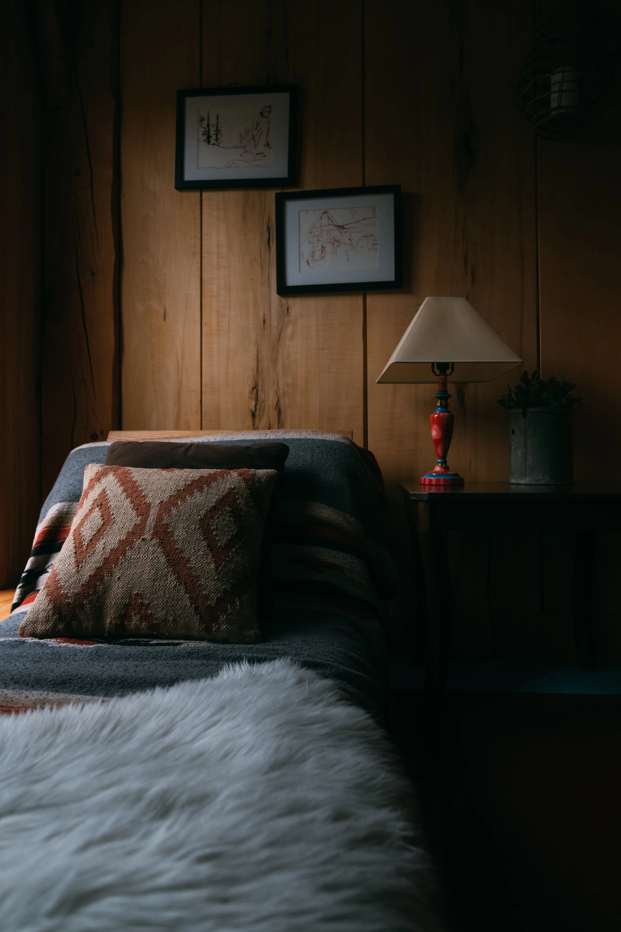 MainRoom_DreamCatcherCabin_WestmoreVT_PeteCurialle_1437.jpg