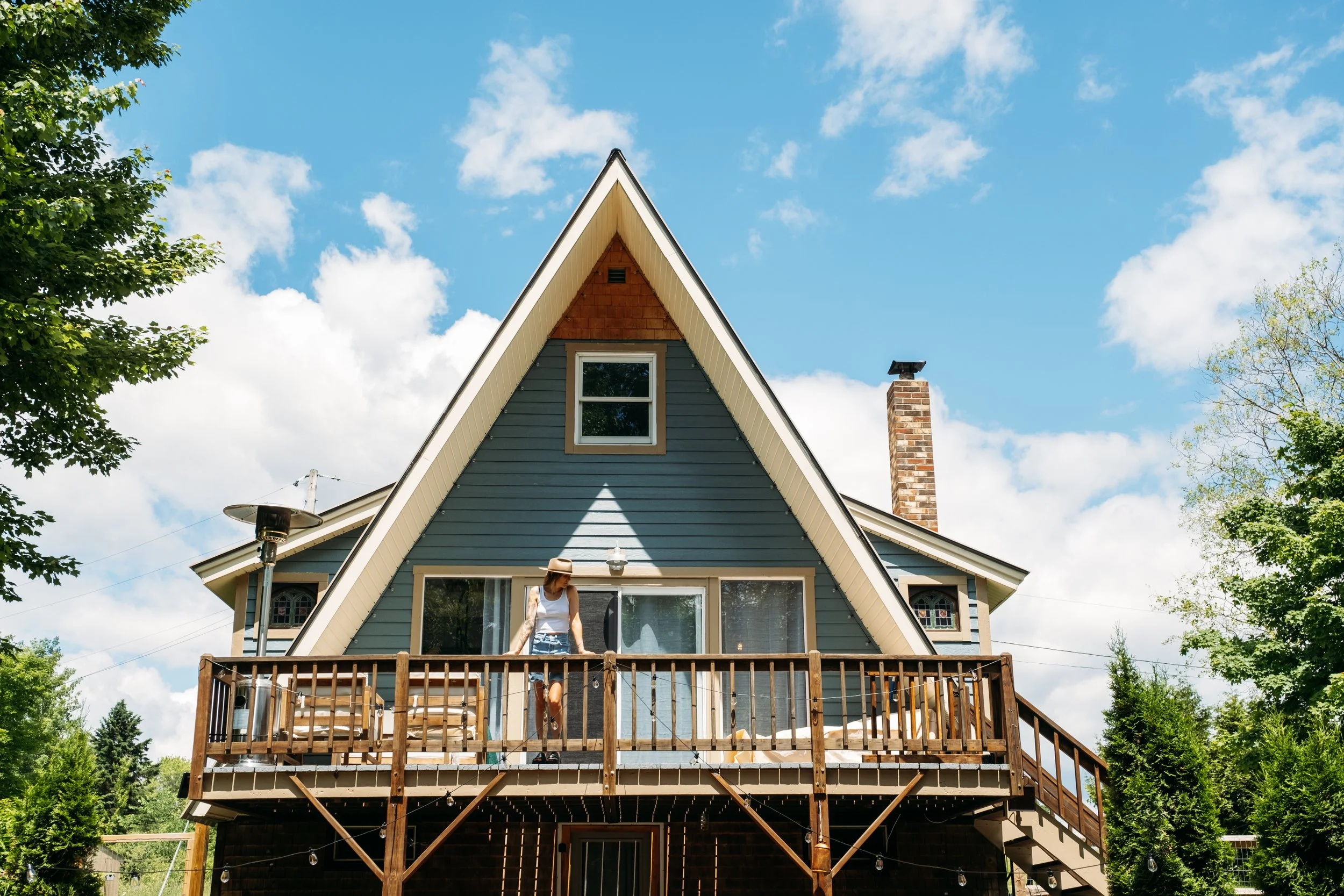 Exterior_KingdomAFrame_BurkeVT_PeteCurialle_9053 (1).jpg