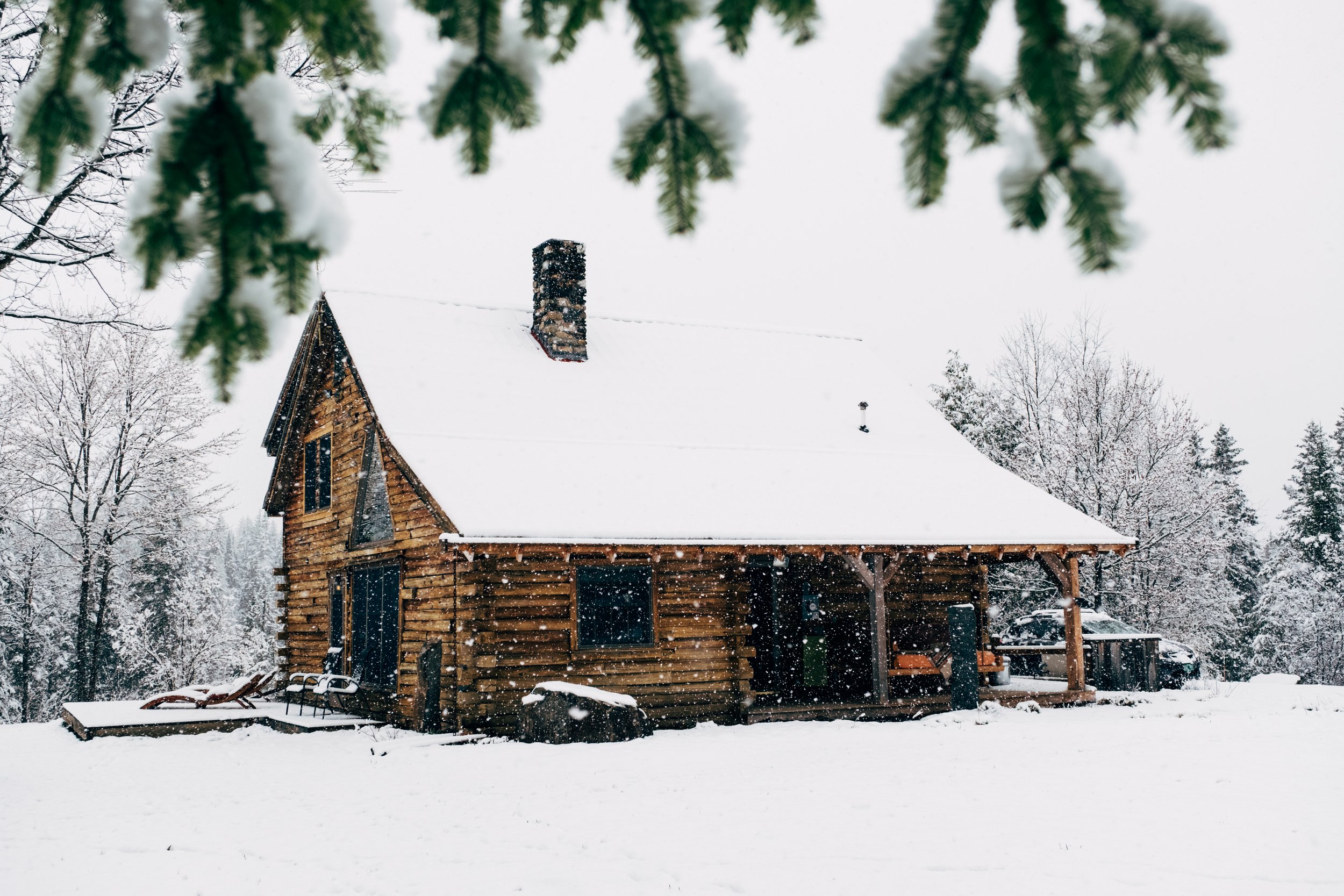 Exterior_CirceAndHareLodge_GreensboroVT_PeteCurialle_0380.jpg
