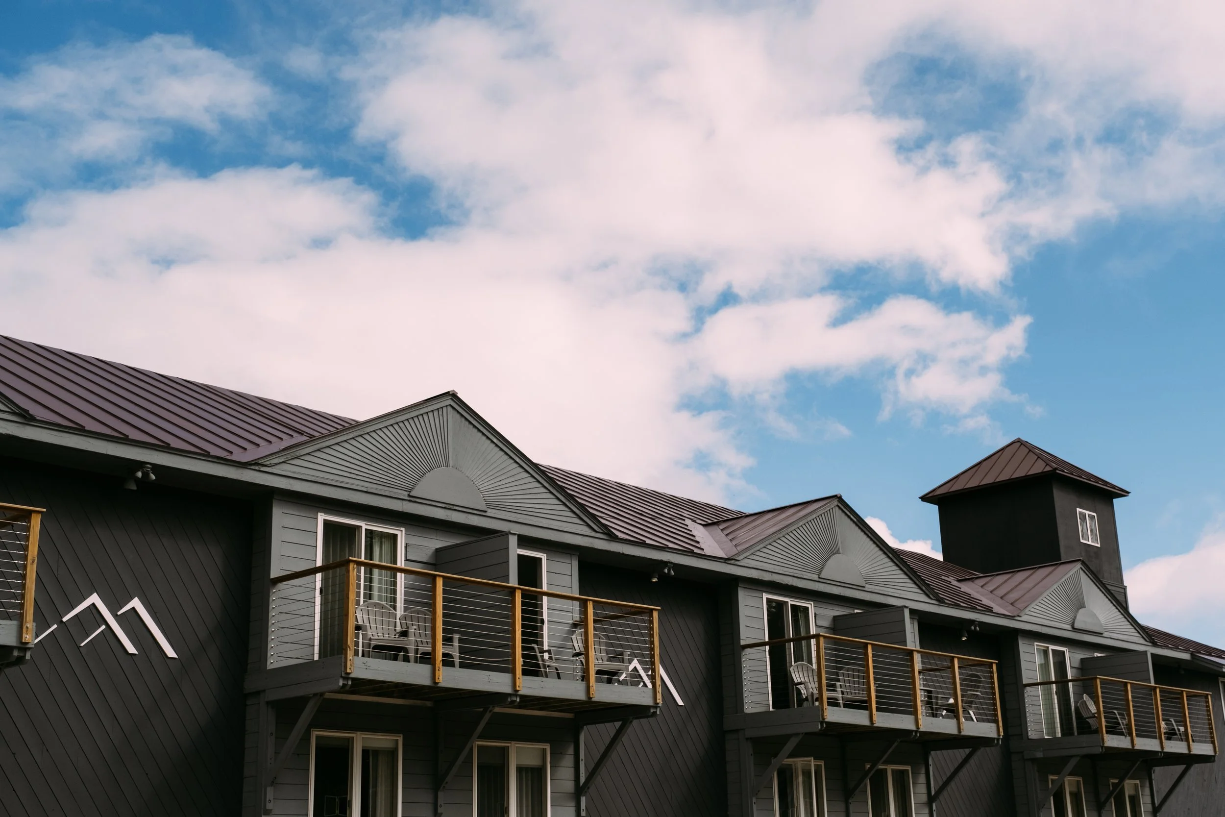 MountainInn_KillingtonVT_PeteCurialle_3696.jpg