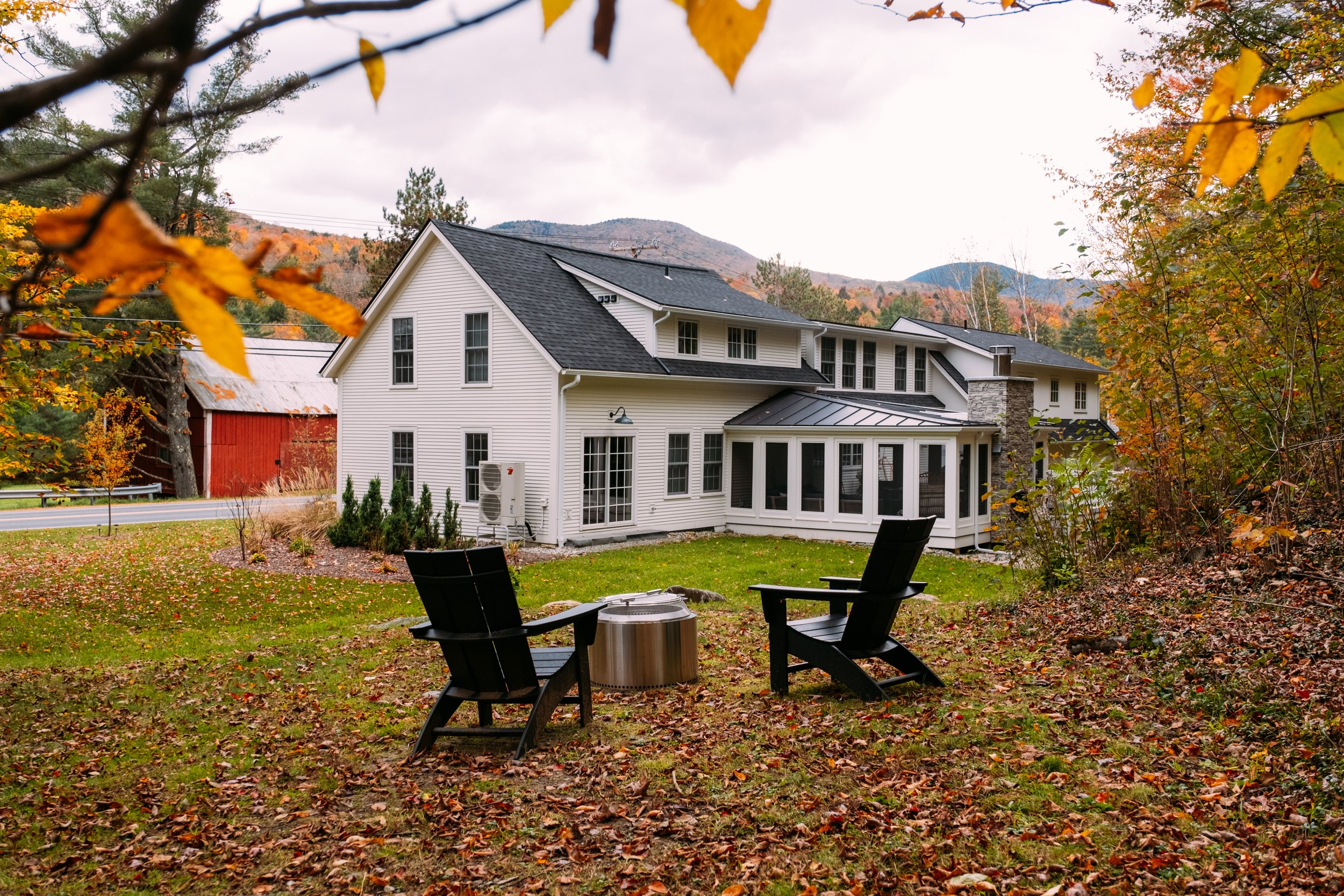 MileAway_StoweVT_PeteCurialle_0191.jpg