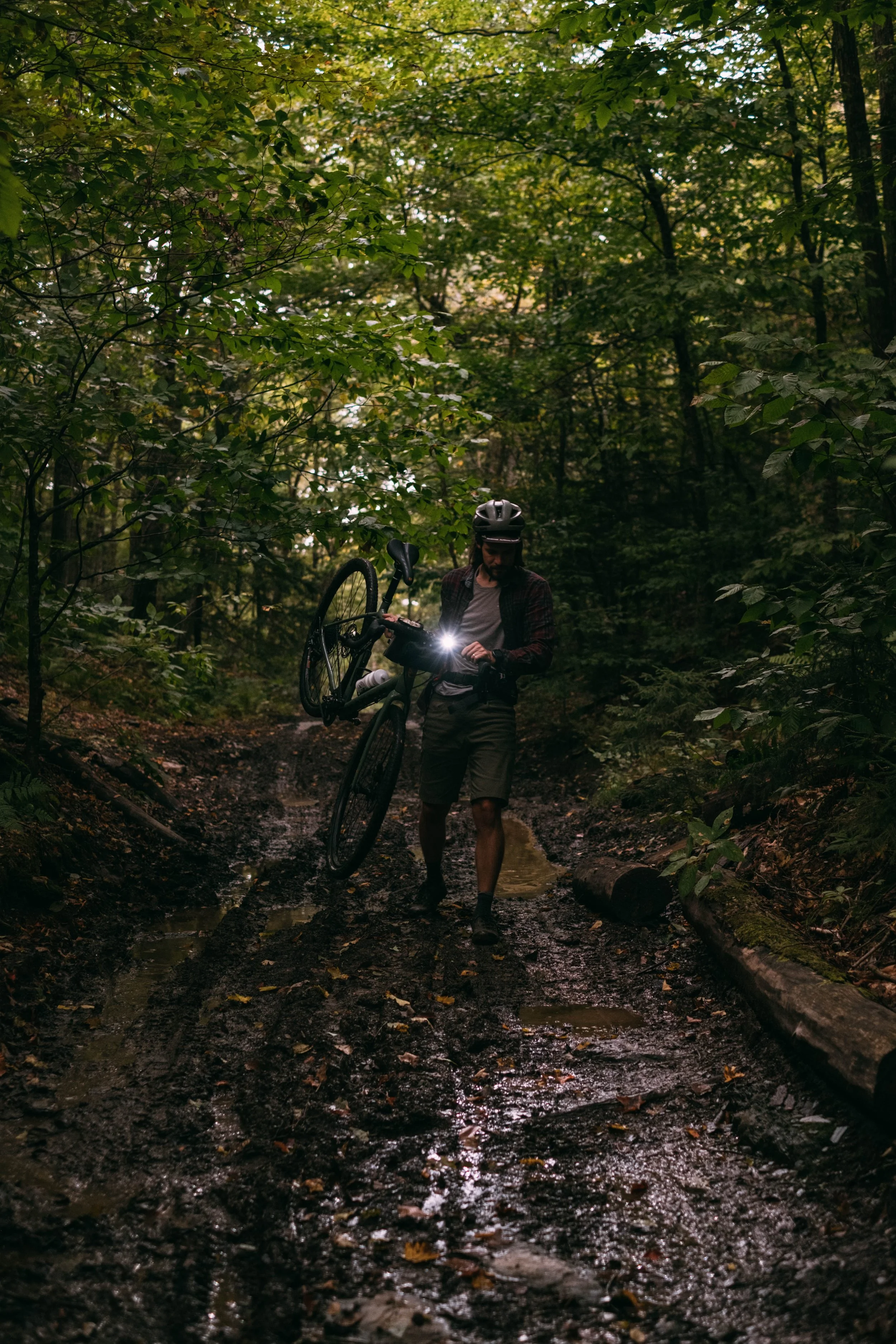 LoversLane_WaterburyVT_PeteCurialle_4969-3.jpg