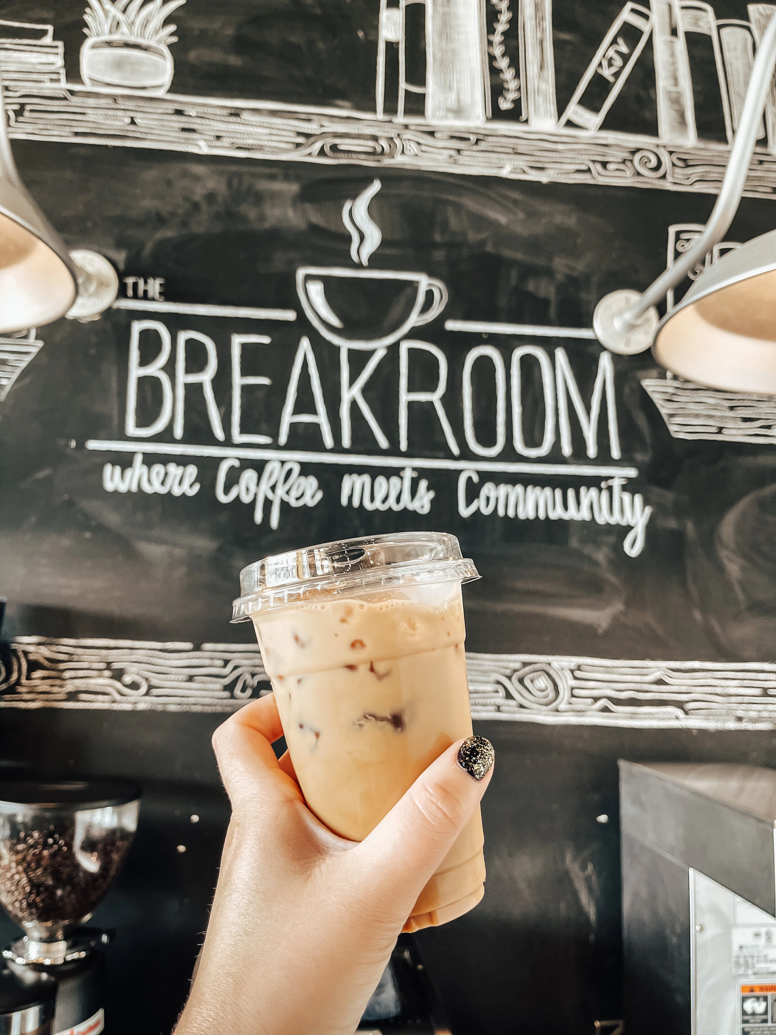 Round Hardwayfair: Where Coffee Meets Community