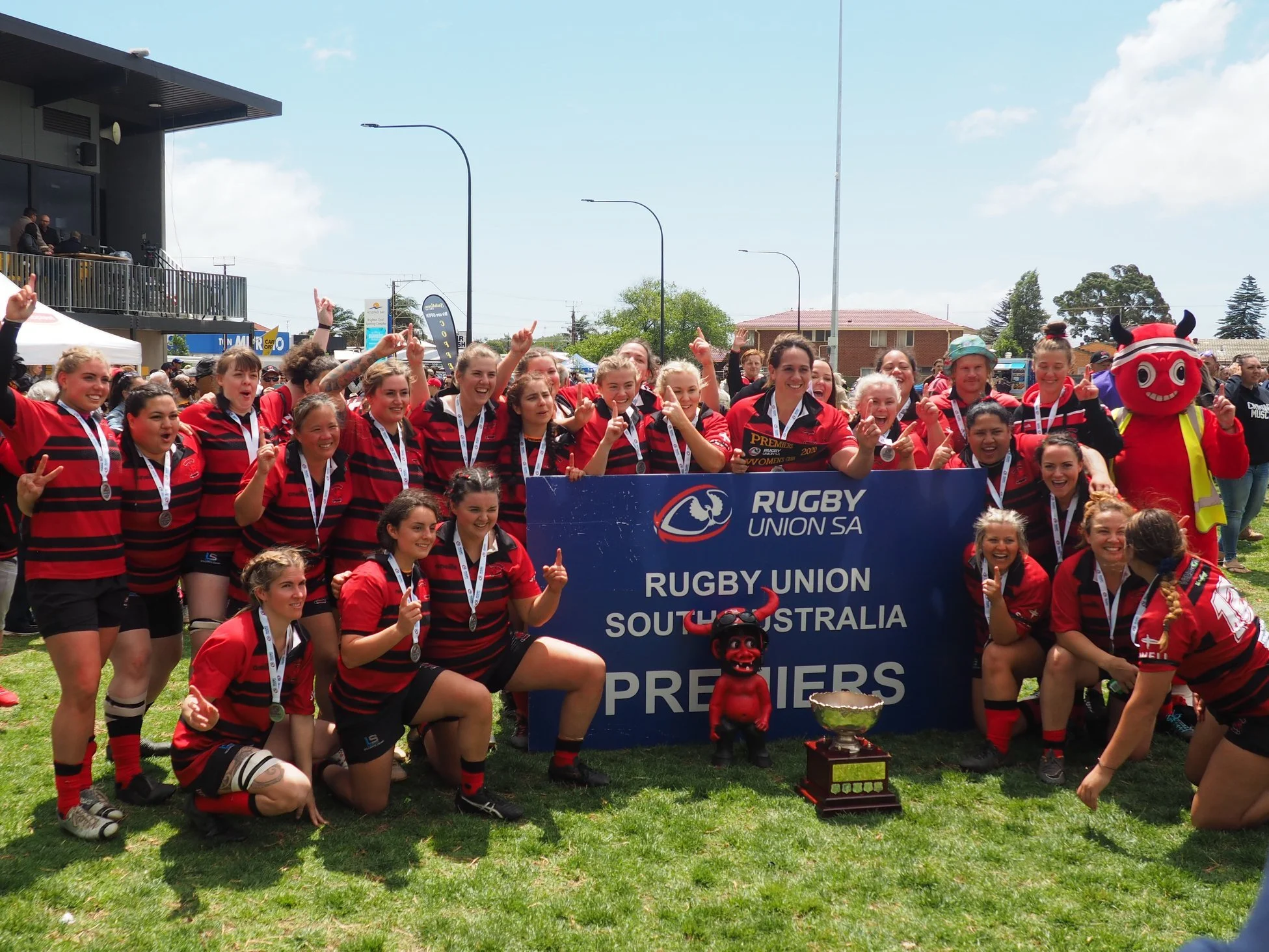  Onka women premiers 2020 