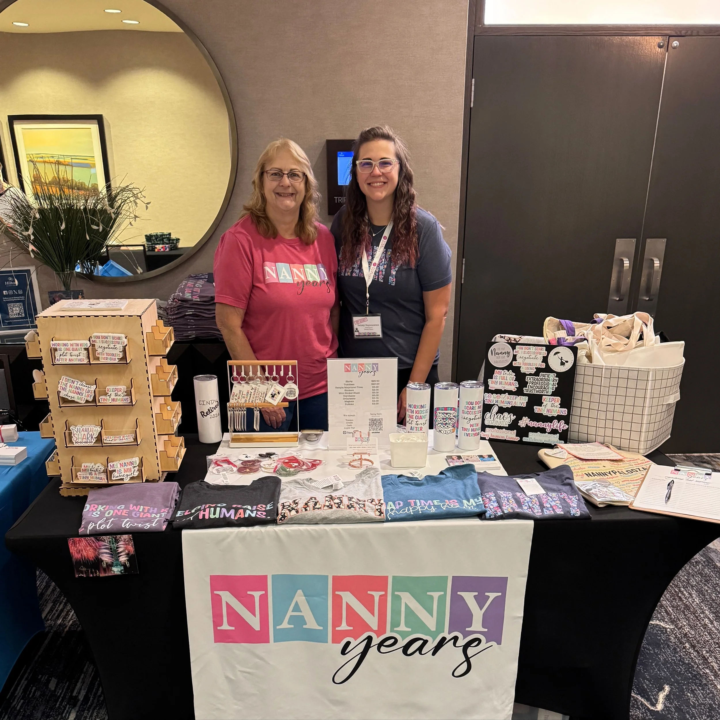 🥰 Come see me and my mom at @nannypalooza this weekend! We are so excited to be here in Cincinnati. This is our 5th conference!
#nannypalooza #nannyyears #cincinnati