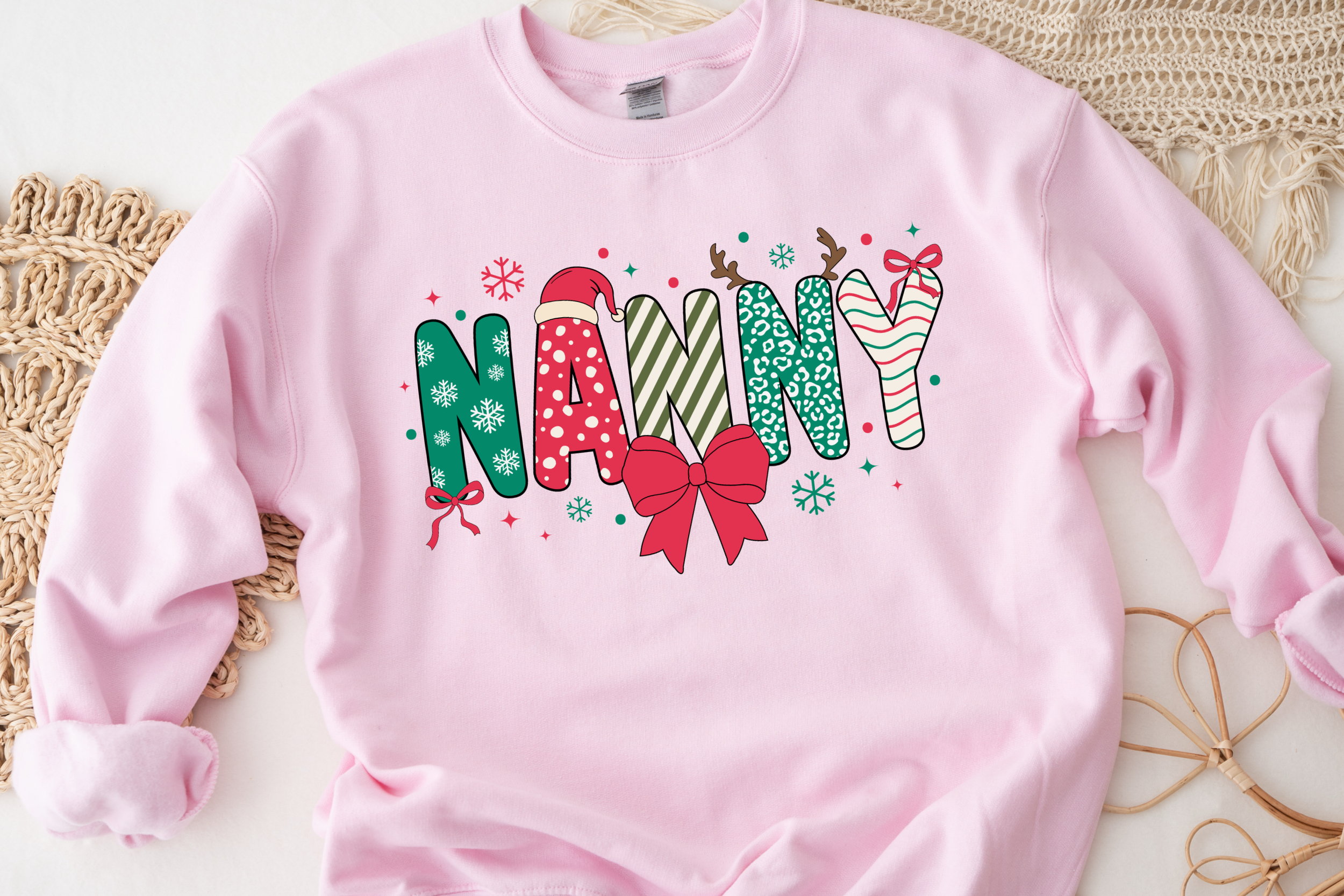 shirt christmas bow.PNG