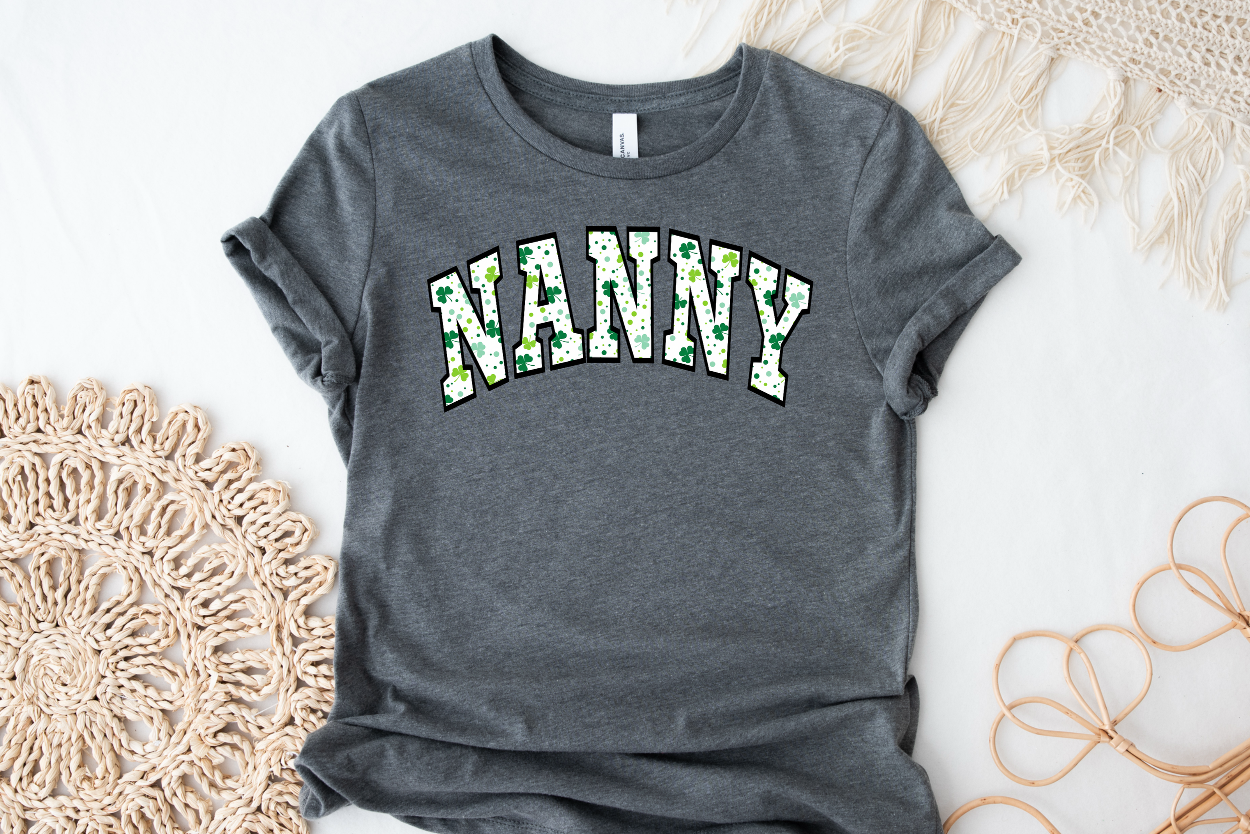 st patricks clover shirt.PNG