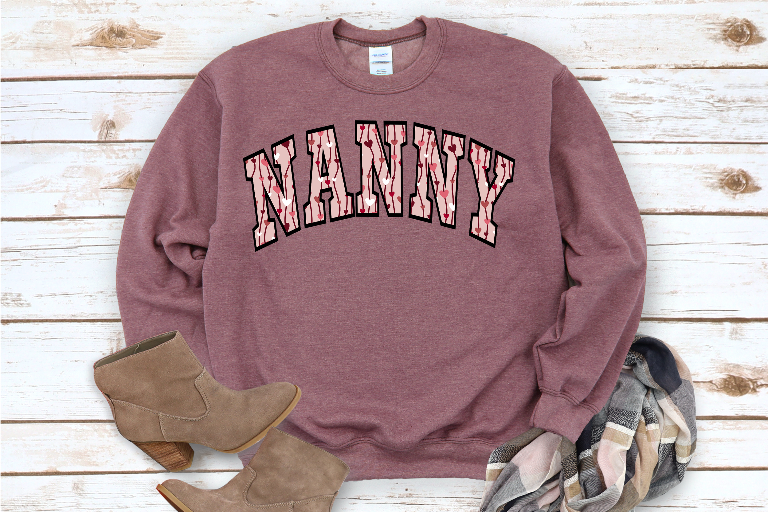 valentine sweatshirt streamers.PNG