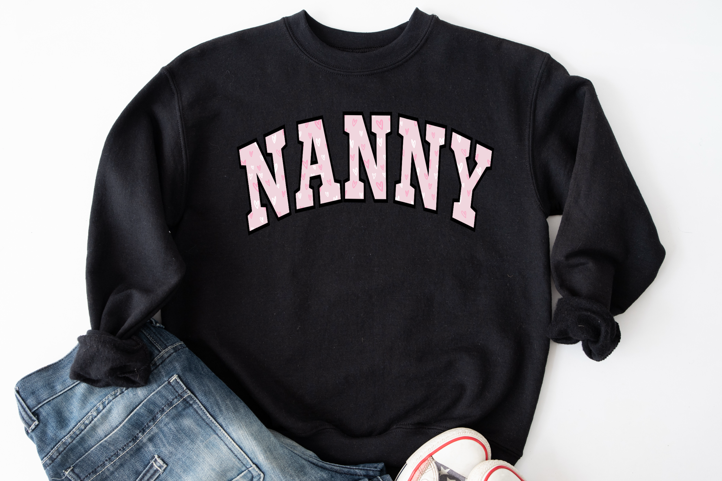 valentine sweatshirt pink heart.PNG