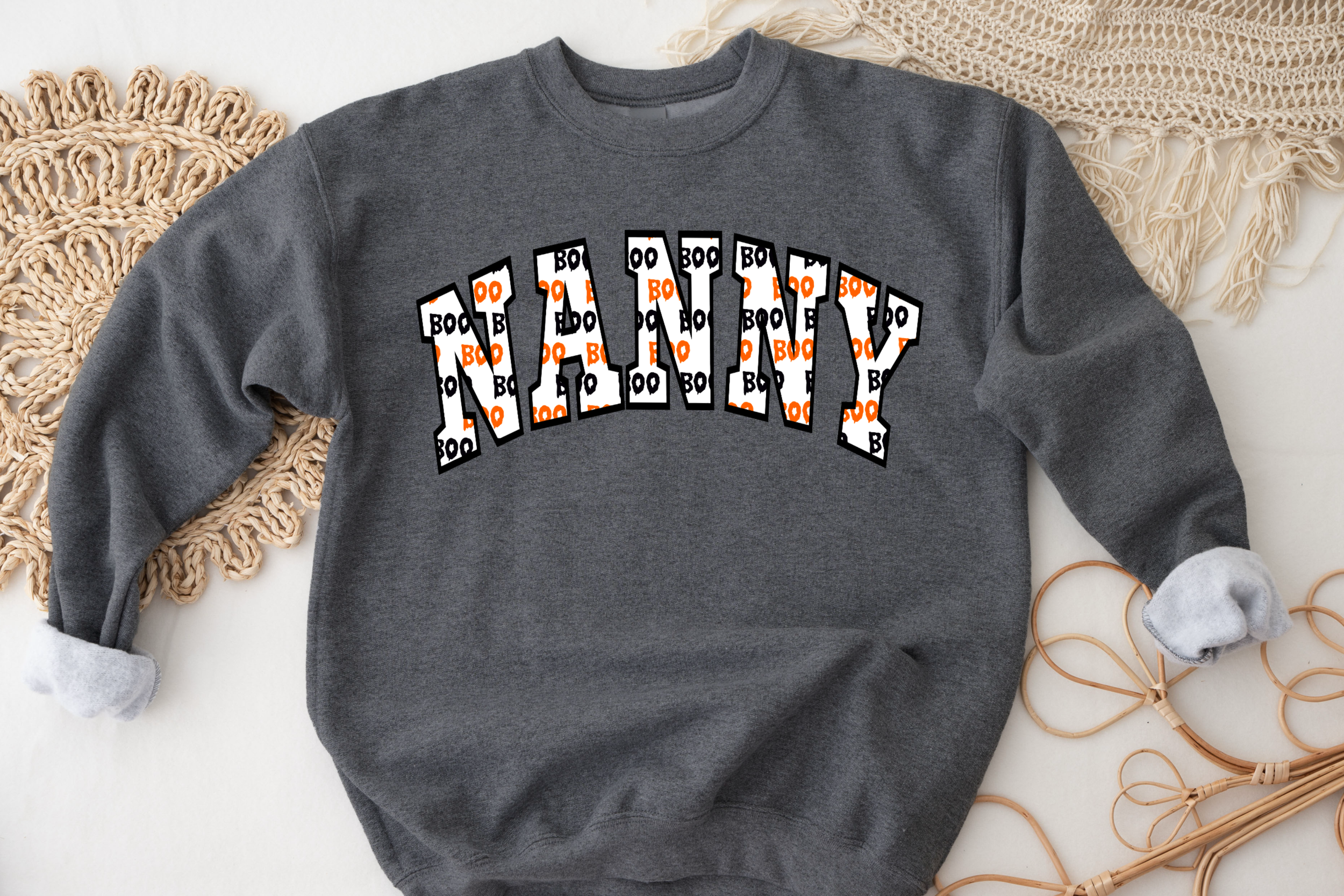 sweatshirt halloween boo.PNG