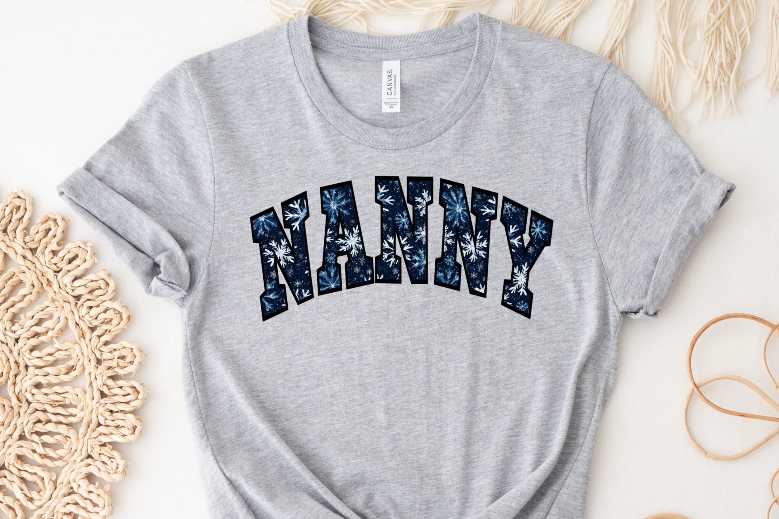 shirt winter dark snowflake.PNG