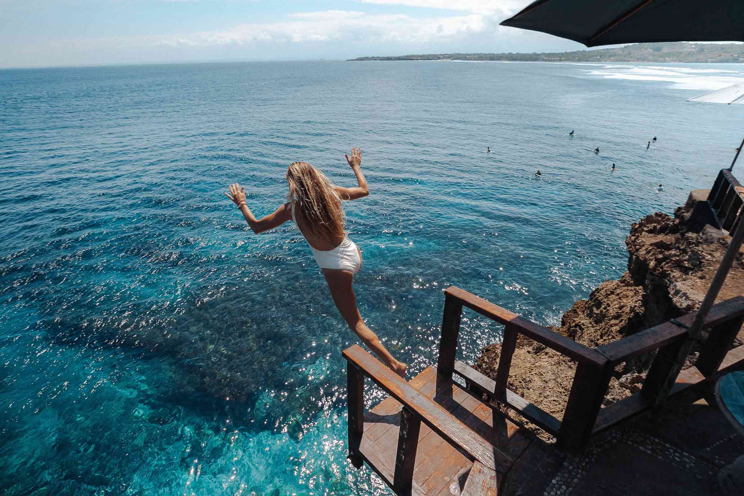Cliff-Jump-Bali-Lembongan.jpg