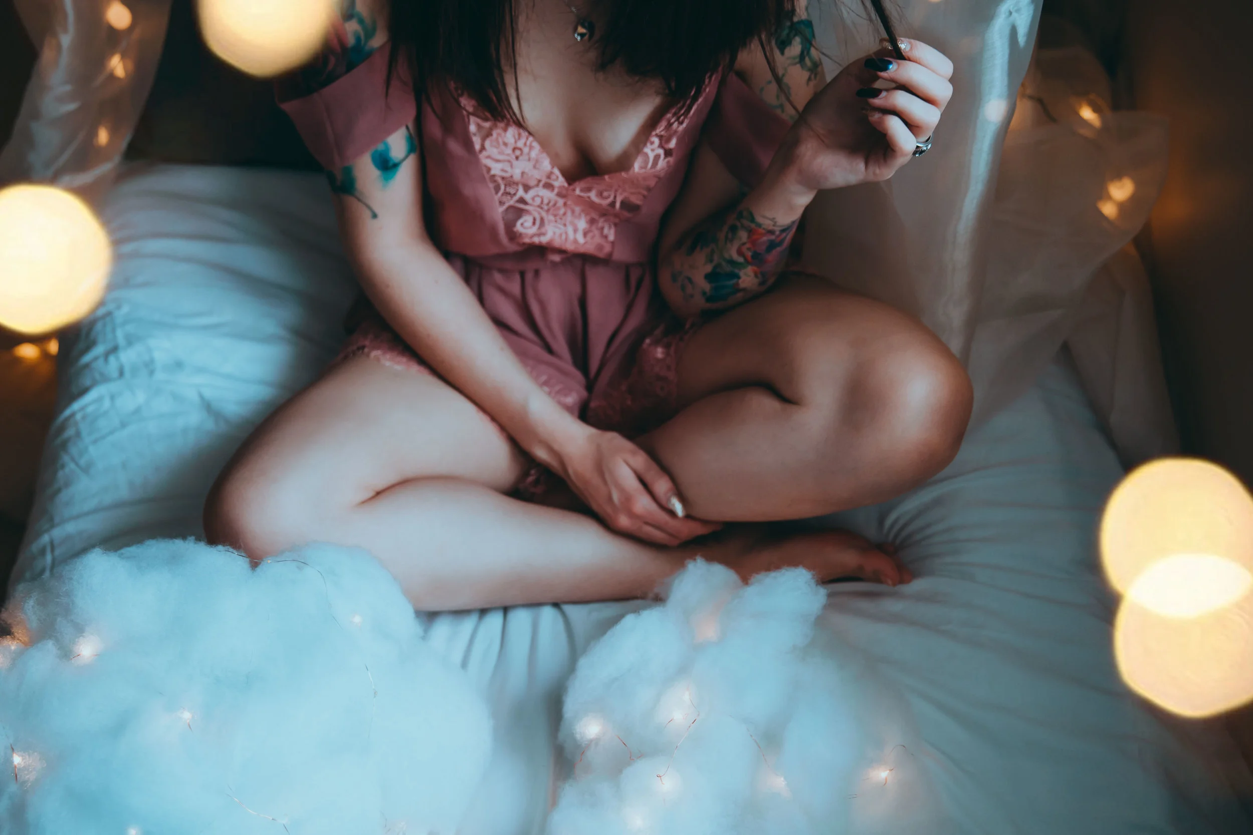 GH Photography Light Bokeh Boudoir Shoot-4.jpg