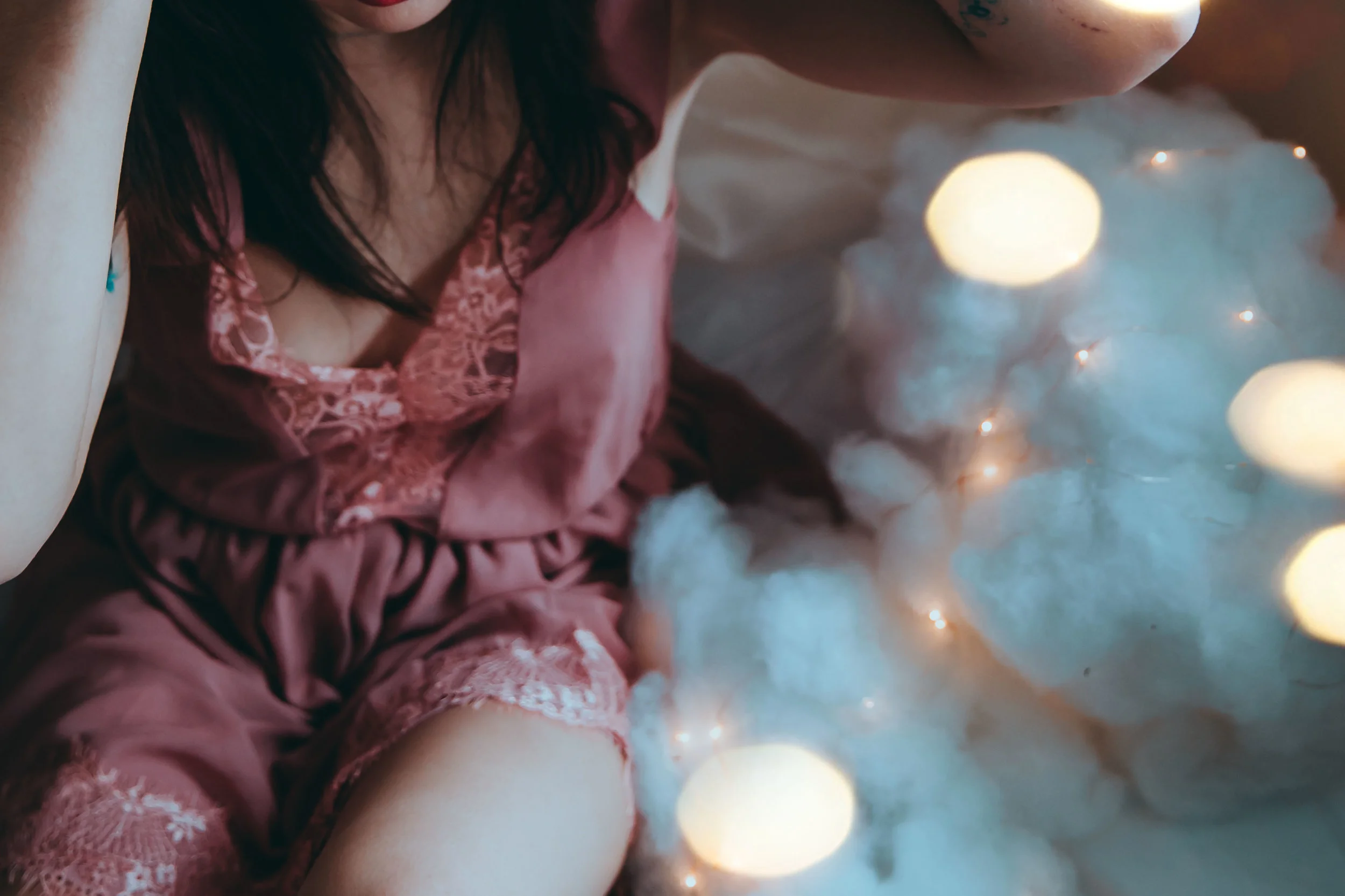 GH Photography Light Bokeh Boudoir Shoot-16.jpg