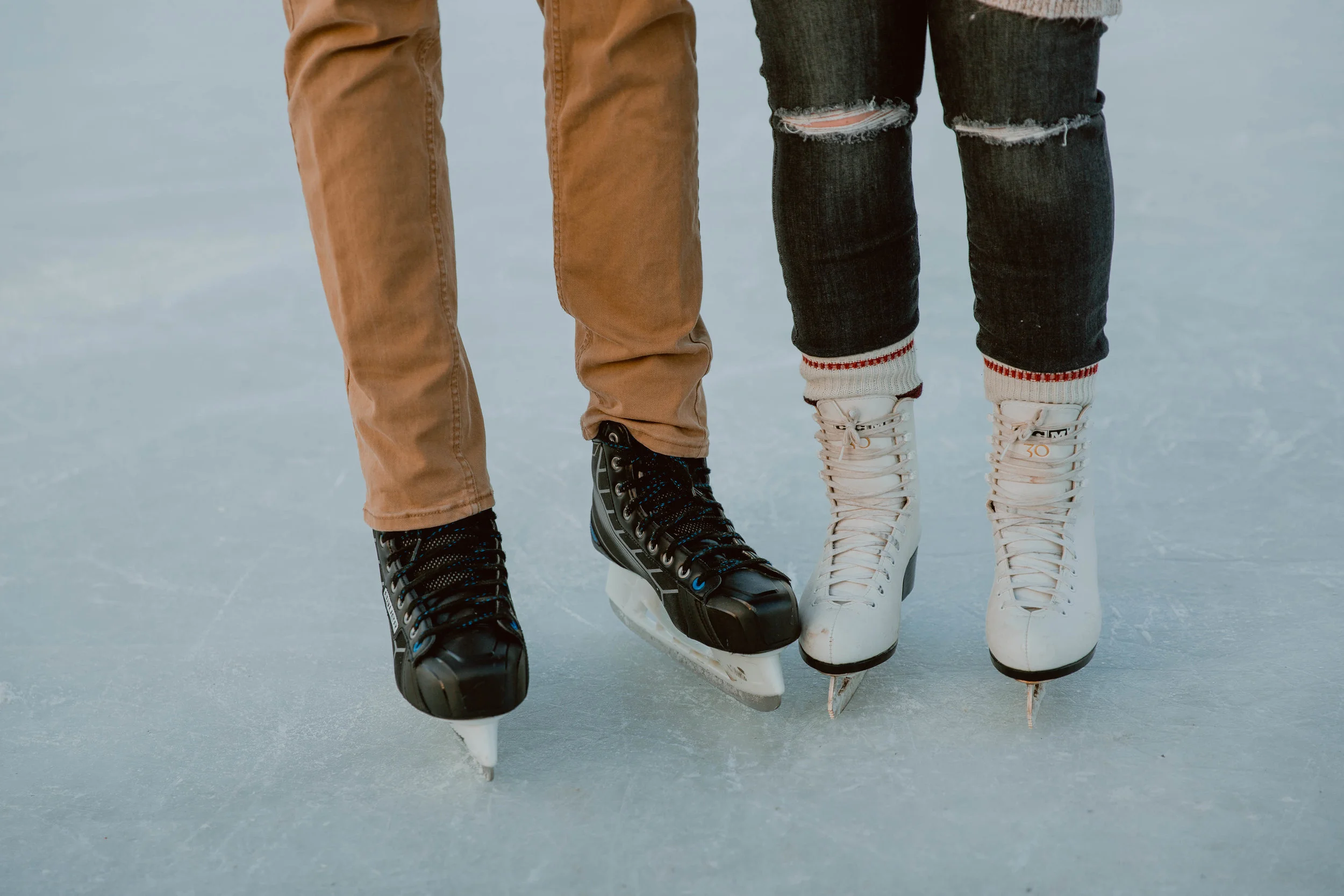 GH Photography Sunrise Hawrelak Park Engagement Session-68.jpg