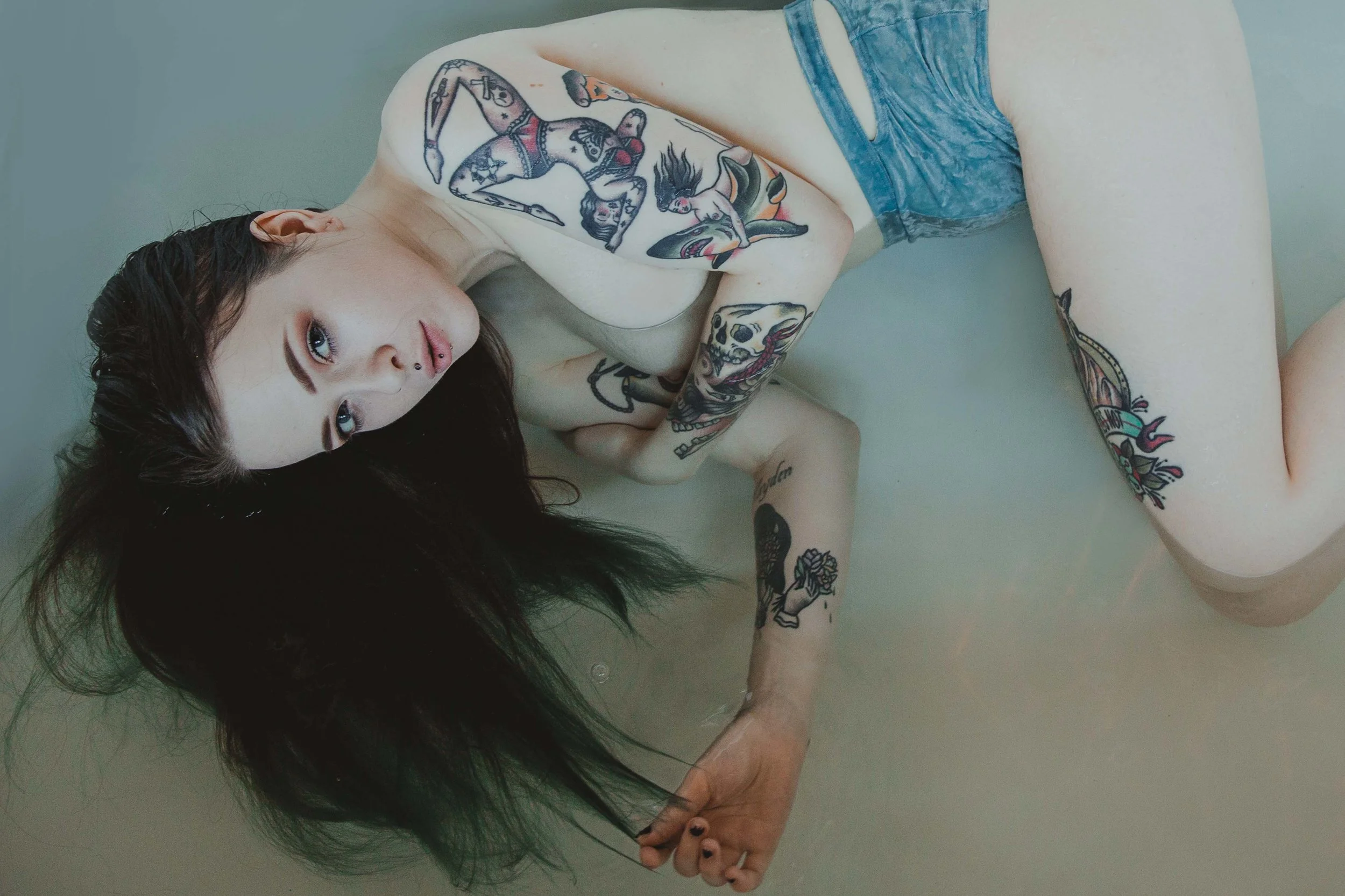 GH Photography Edmonton Boudoir Bathtub Session-3.jpg