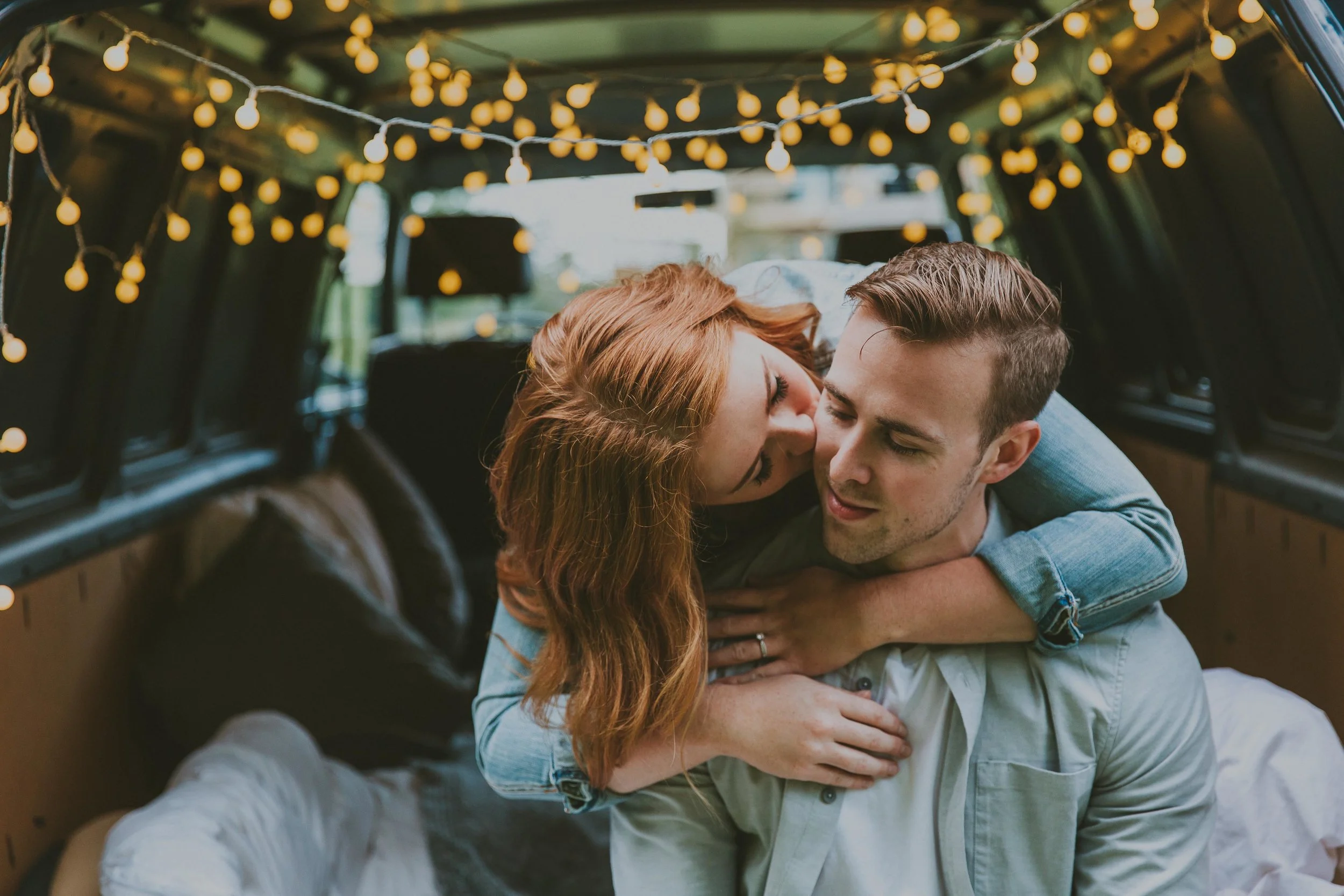 GH Photography Edmonton Hippy Van Engagement Session11.jpg