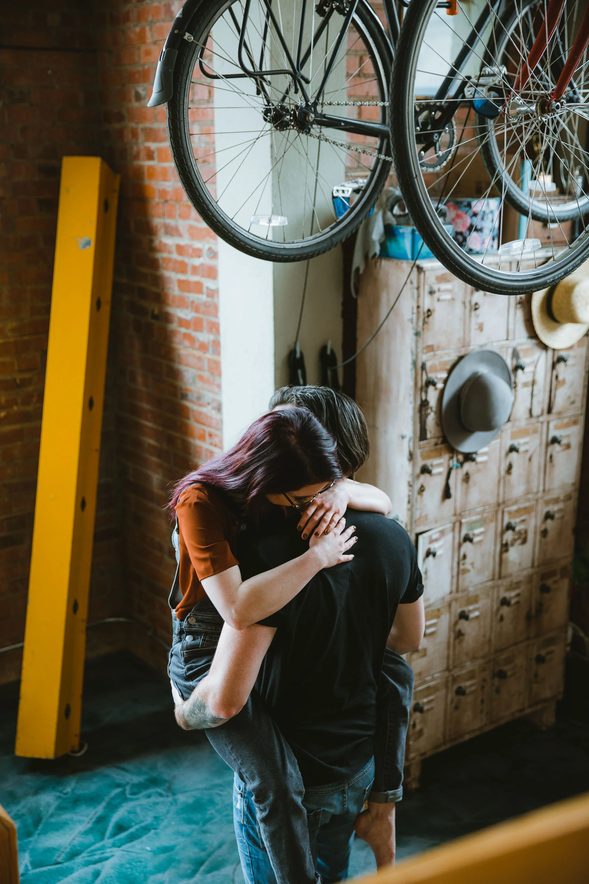 GH Photography Edmonton Intimate Indoor Couples Shoot-7.jpg