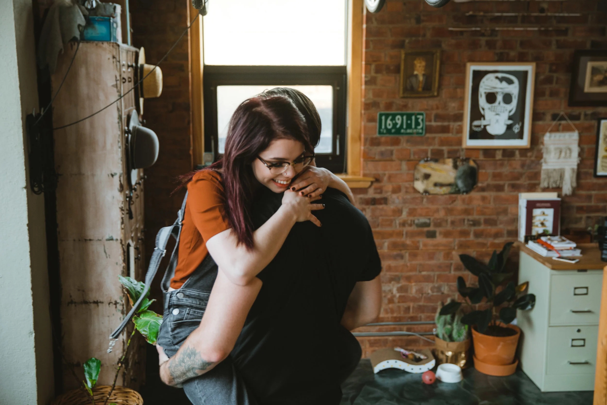 GH Photography Edmonton Intimate Indoor Couples Shoot-16.jpg