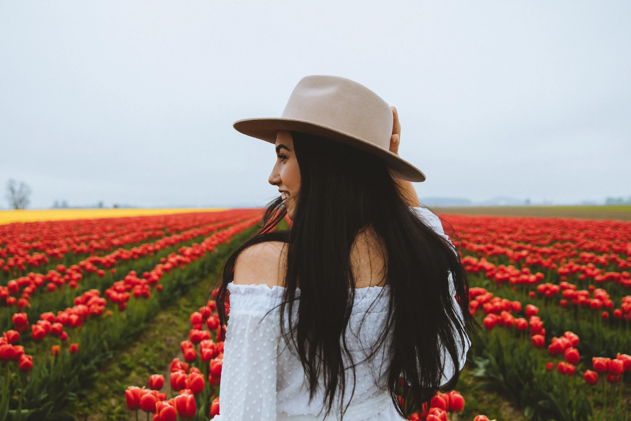GH Photography Seattle Tulip Field Lifestyle Session47.jpg