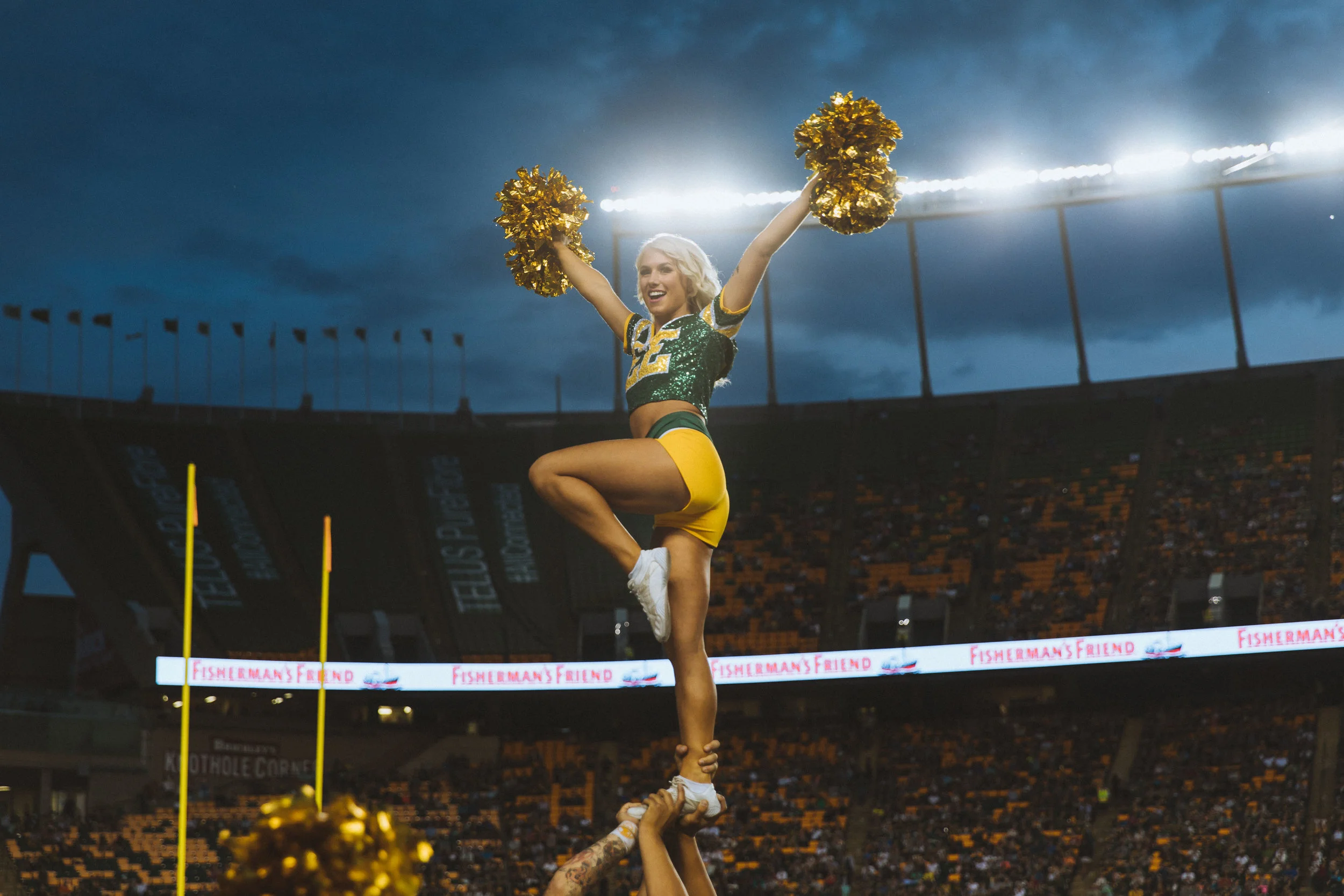 Edmonton Eskimos Cheer — GH PHOTOGRAPHY Edmonton Photographers